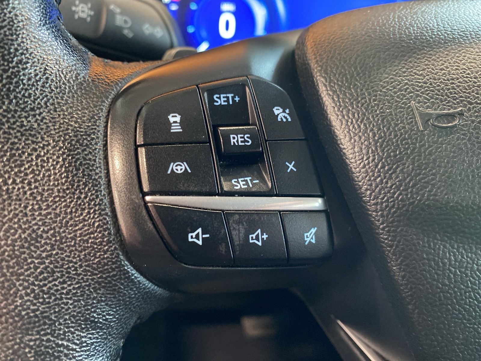 Thumbnail: 2020 Ford Escape - 20