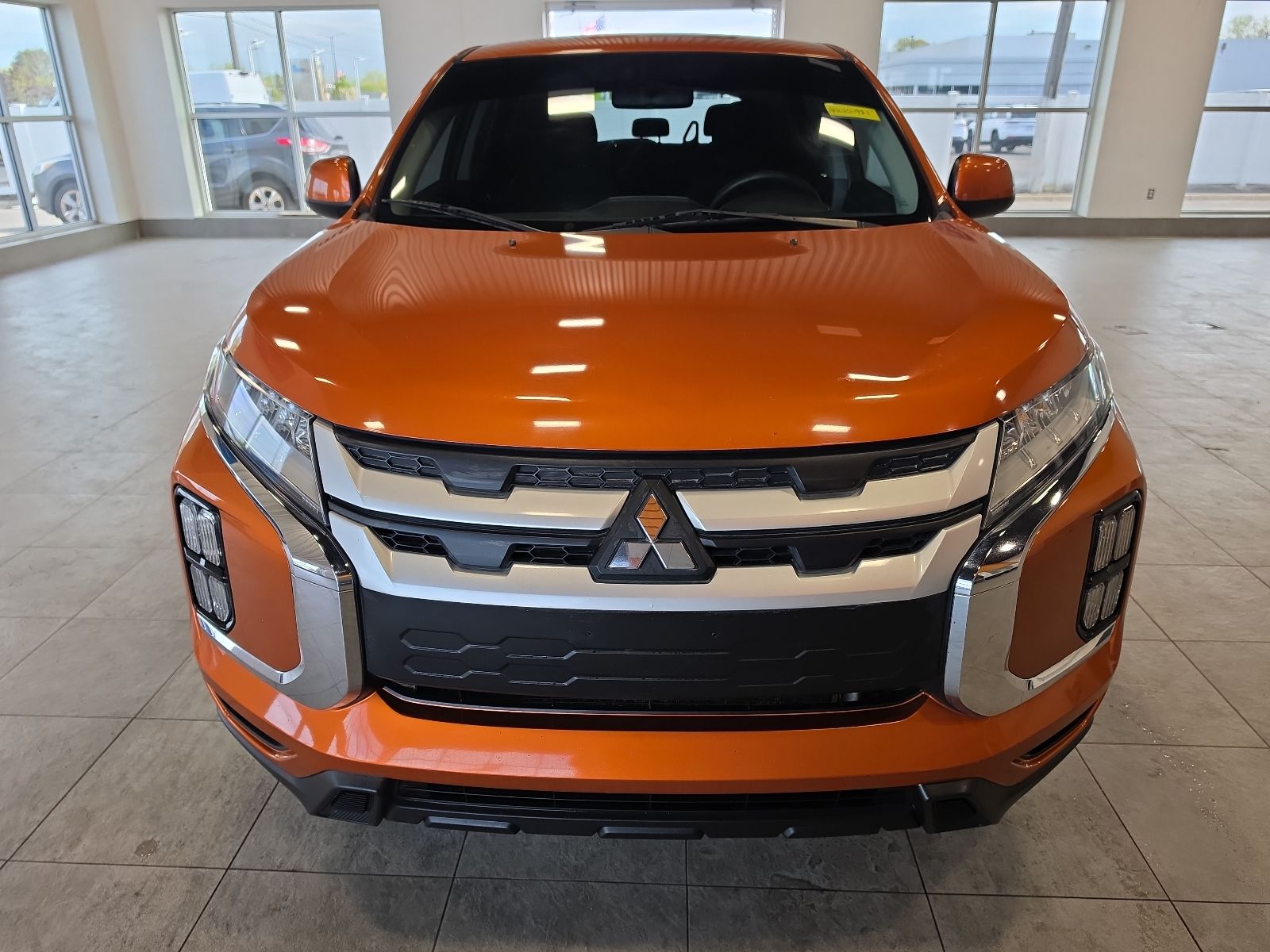 Thumbnail: 2020 Mitsubishi Outlander Sport - 2
