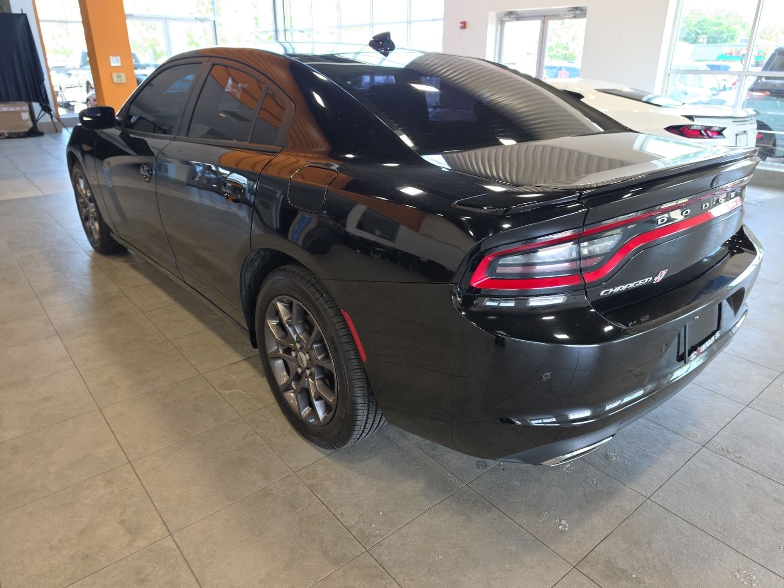 Thumbnail: 2018 Dodge Charger - 10