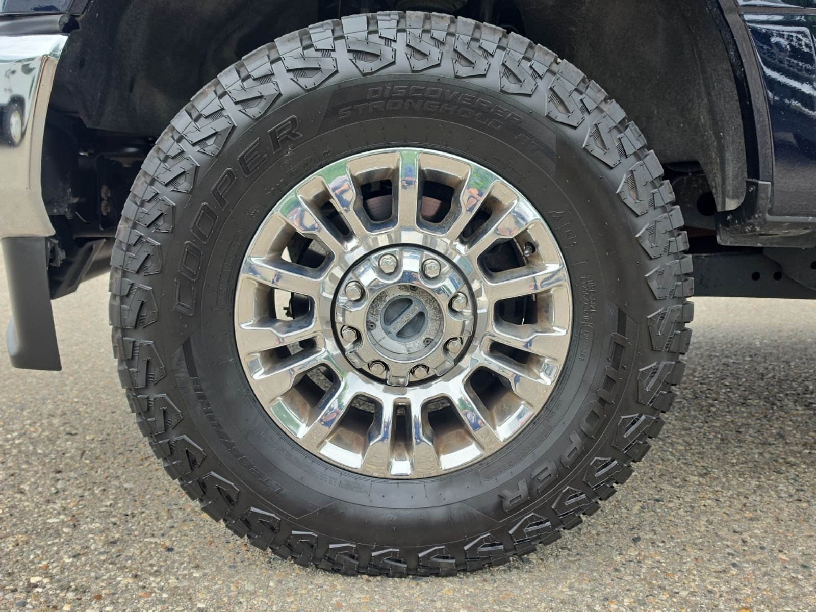 Thumbnail: 2022 Ford F-250 - 13