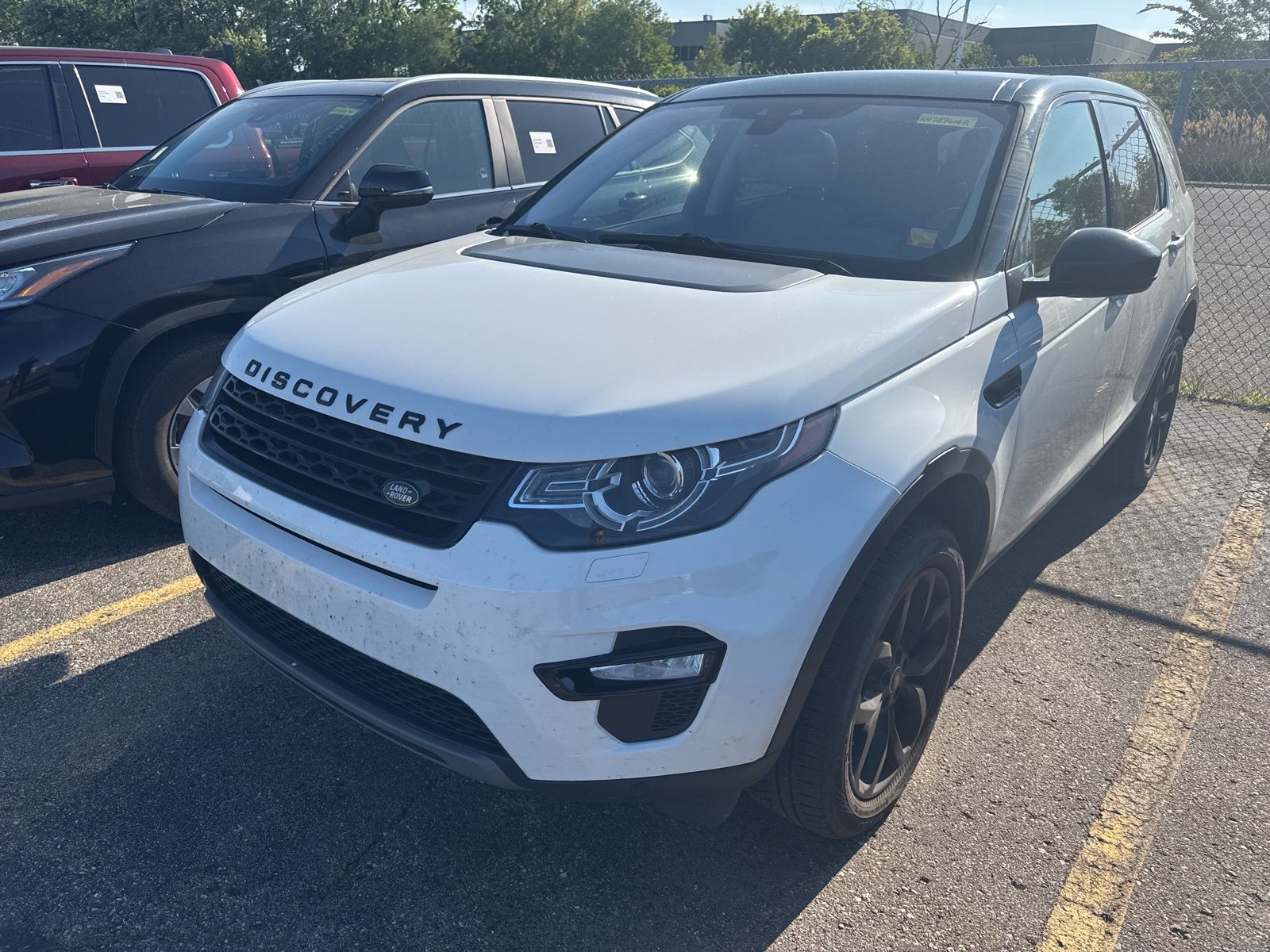 Thumbnail: 2019 Land Rover Discovery Sport - 2