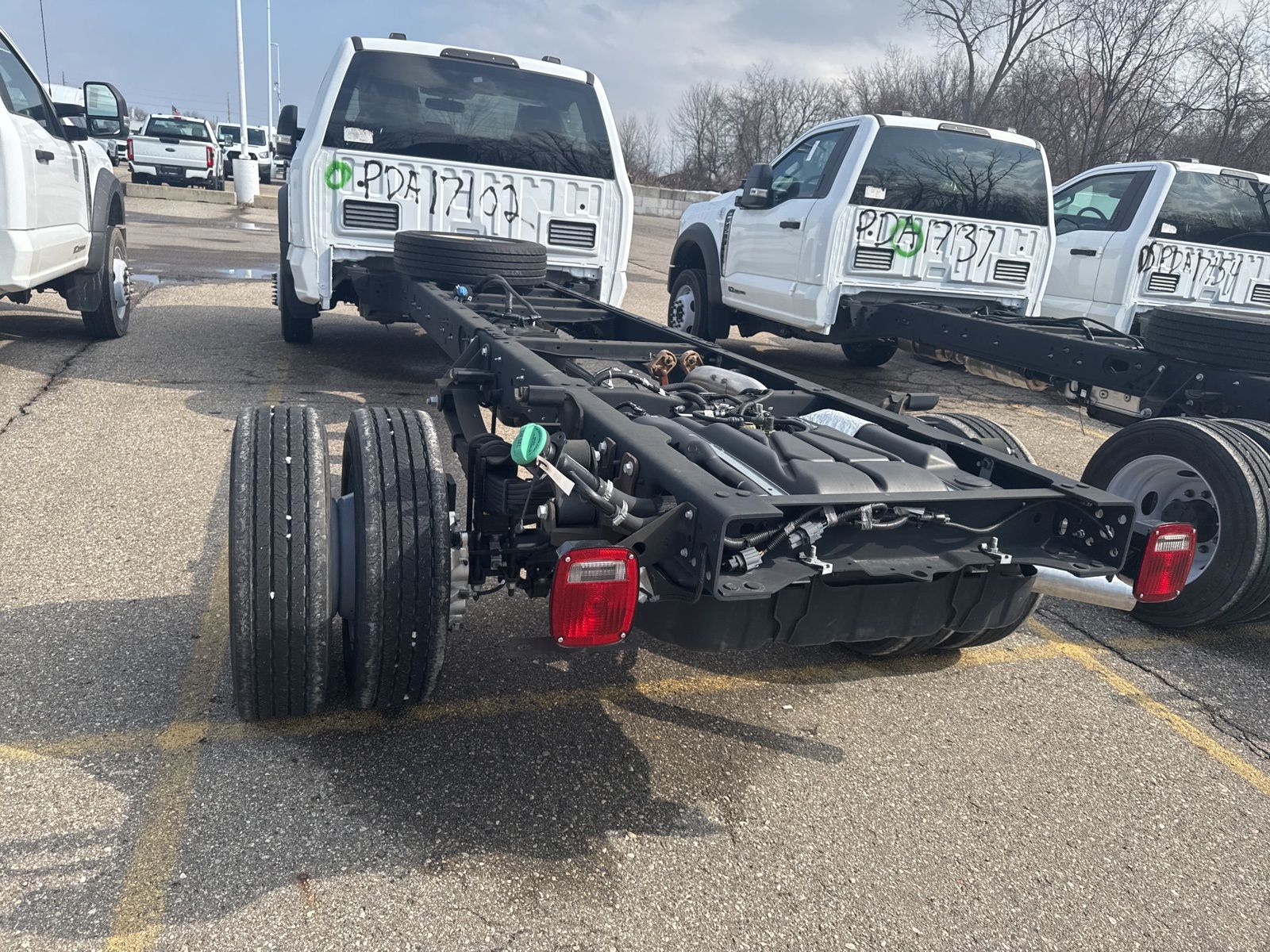Thumbnail: 2023 Ford F-450 - 8