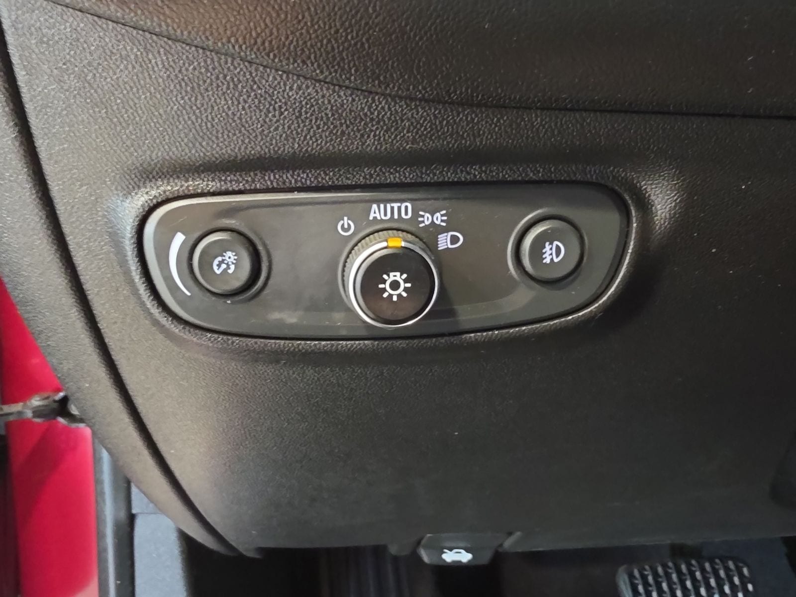 Thumbnail: 2021 Chevrolet Equinox - 18