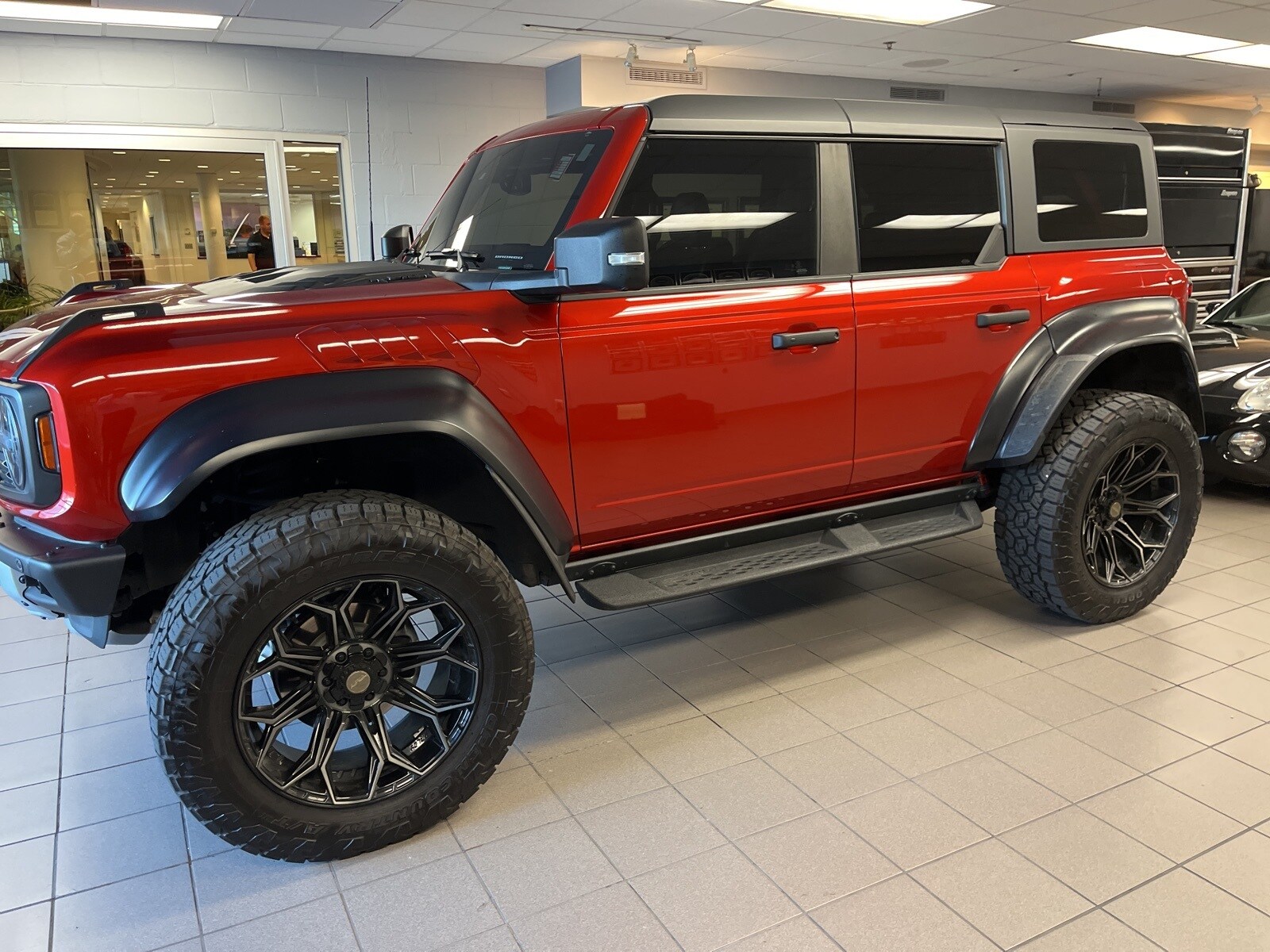 2023 Ford Bronco Raptor photo 4