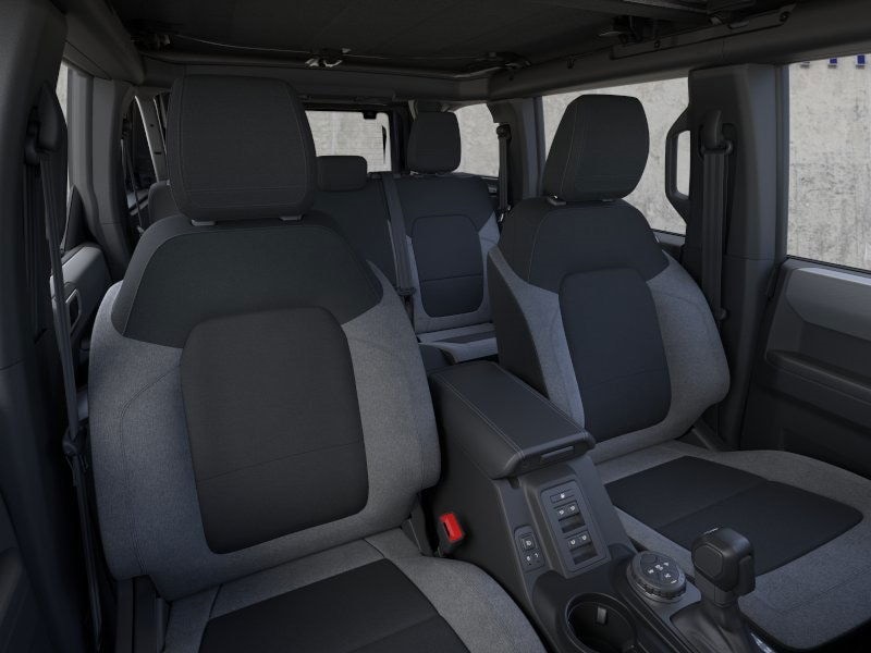 Thumbnail: 2025 Ford Bronco - 10