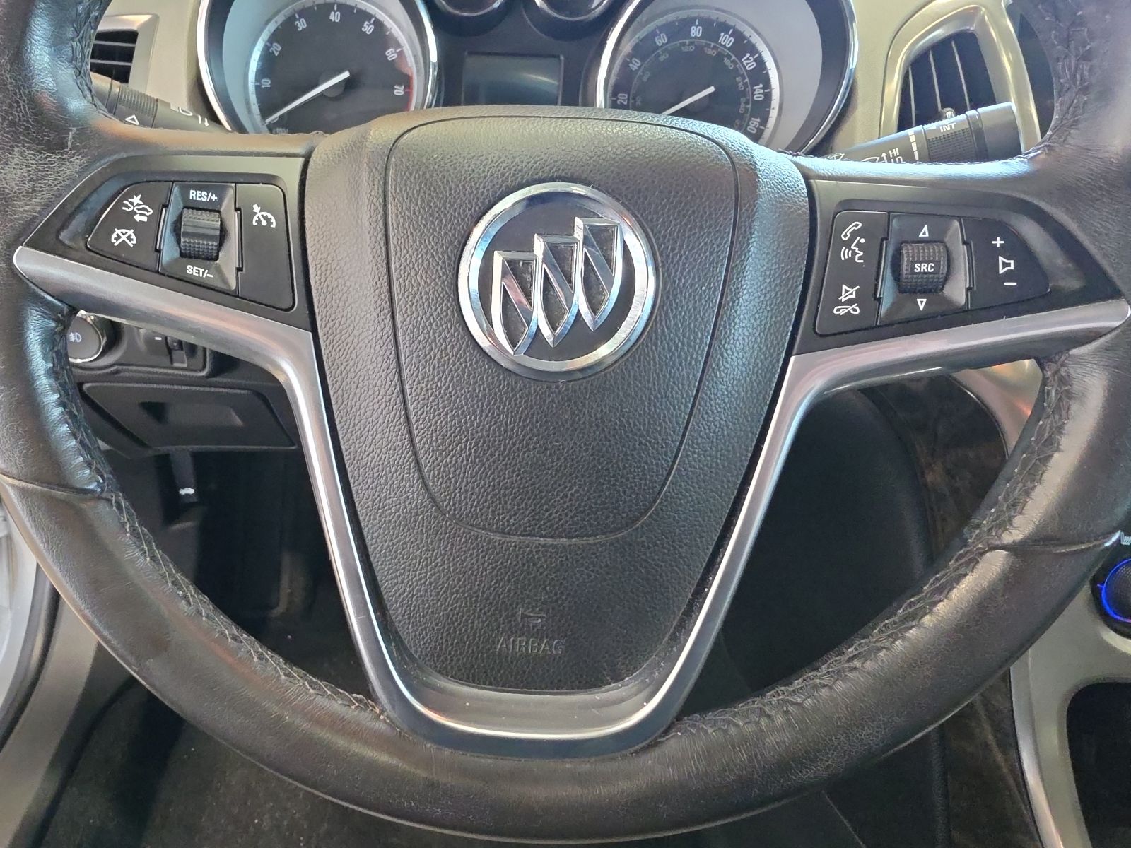 Thumbnail: 2016 Buick Verano - 21