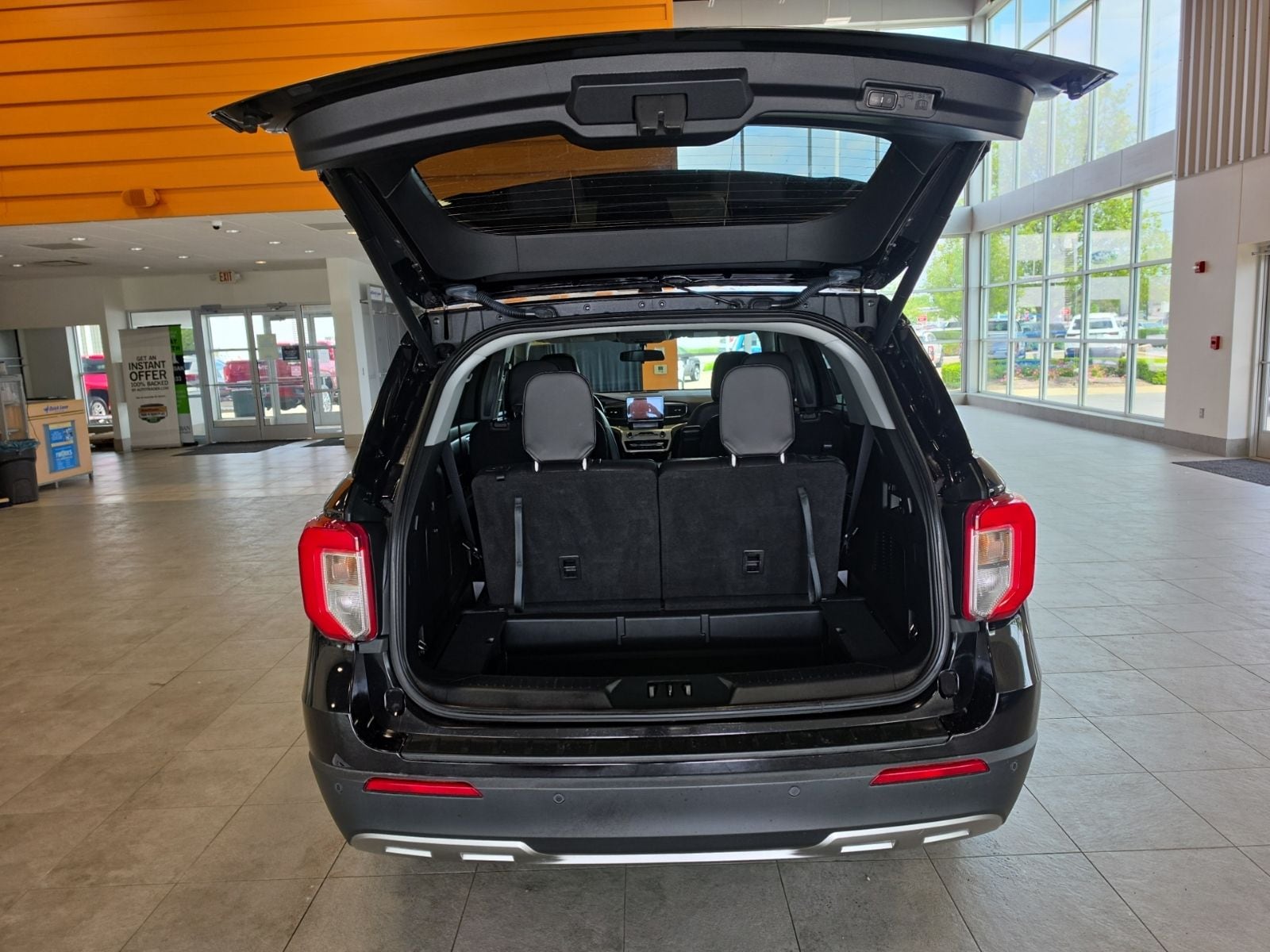 Thumbnail: 2021 Ford Explorer - 34
