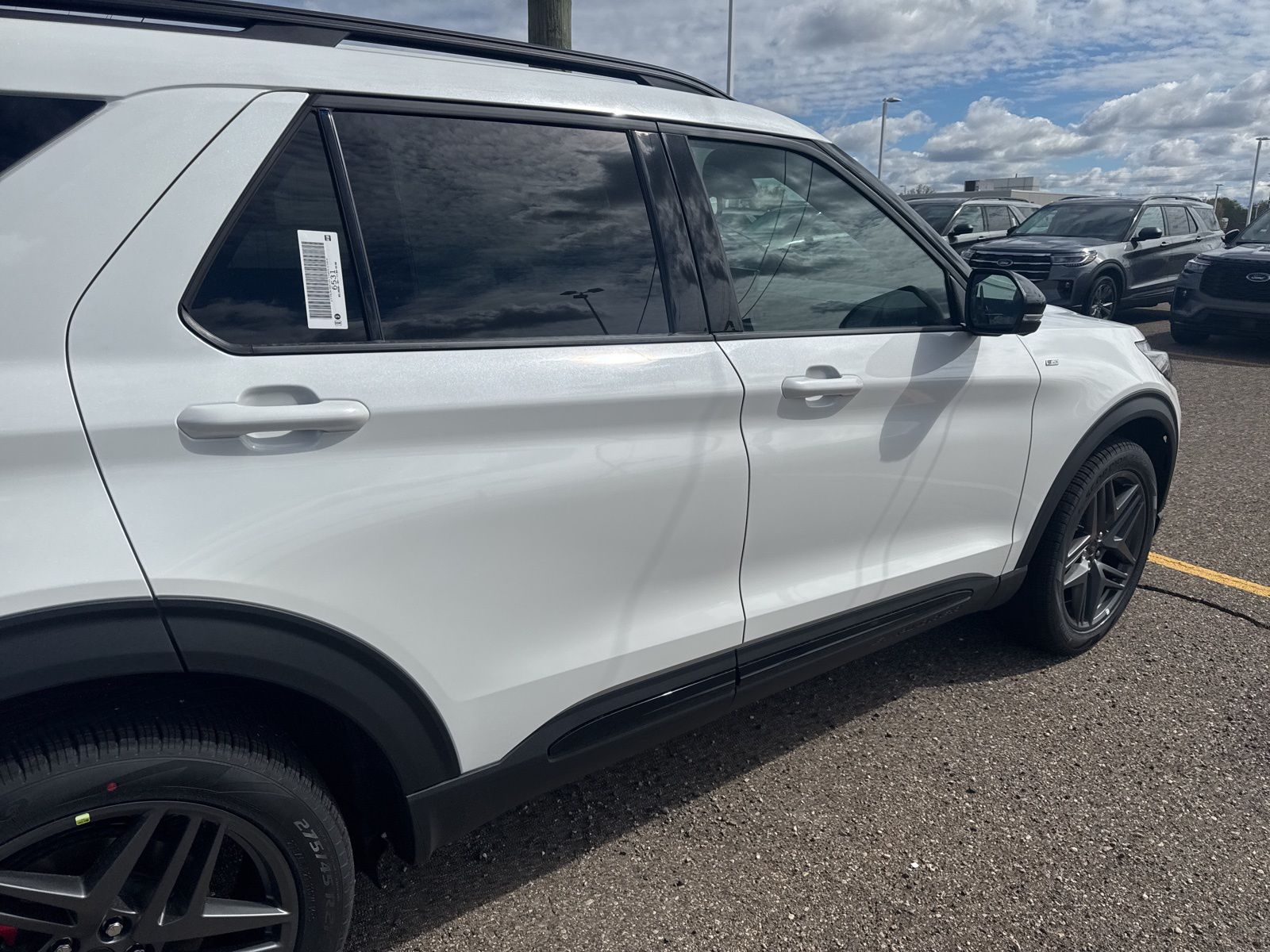 Thumbnail: 2026 Ford Explorer - 8