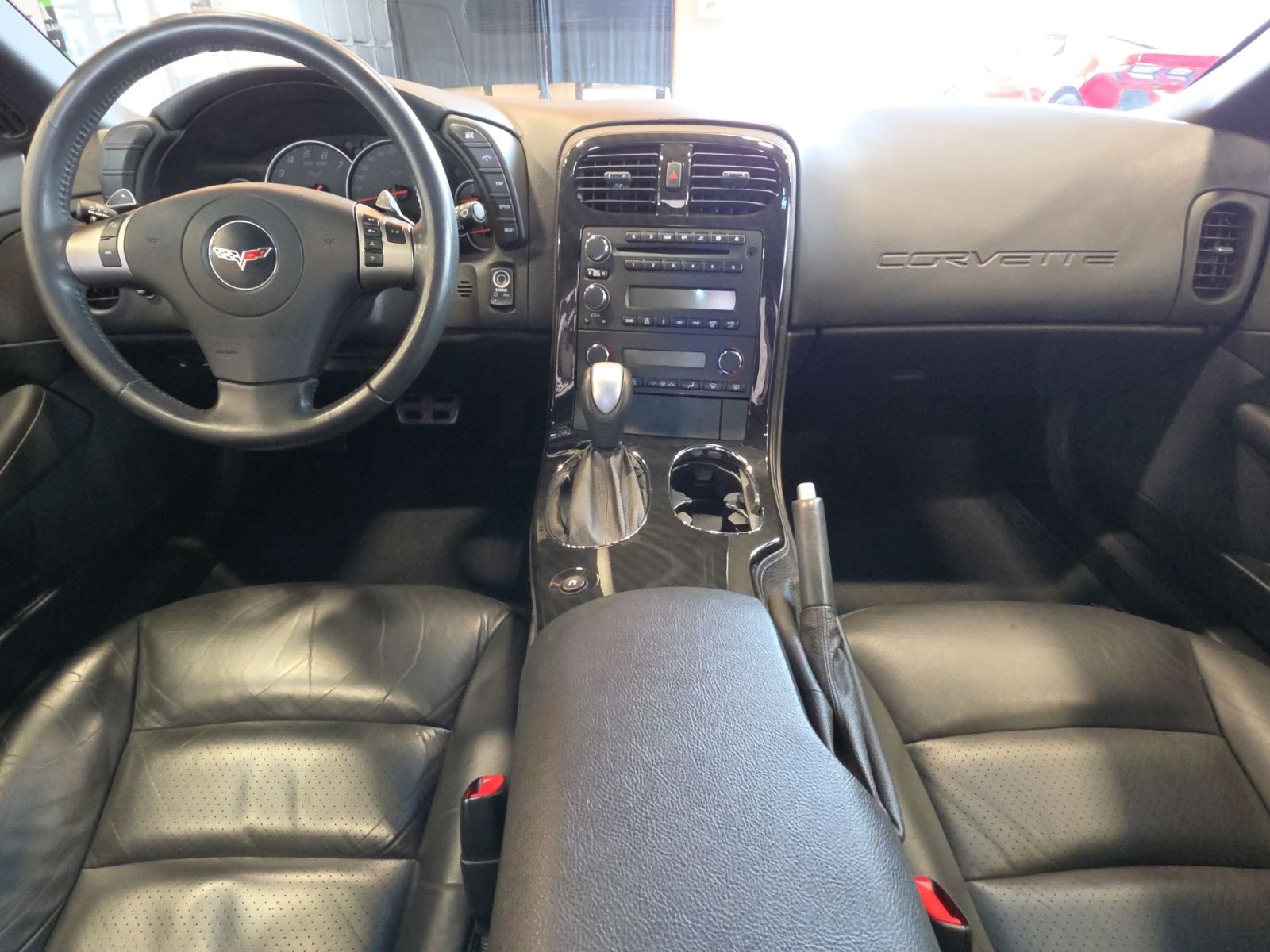 Thumbnail: 2010 Chevrolet Corvette - 32