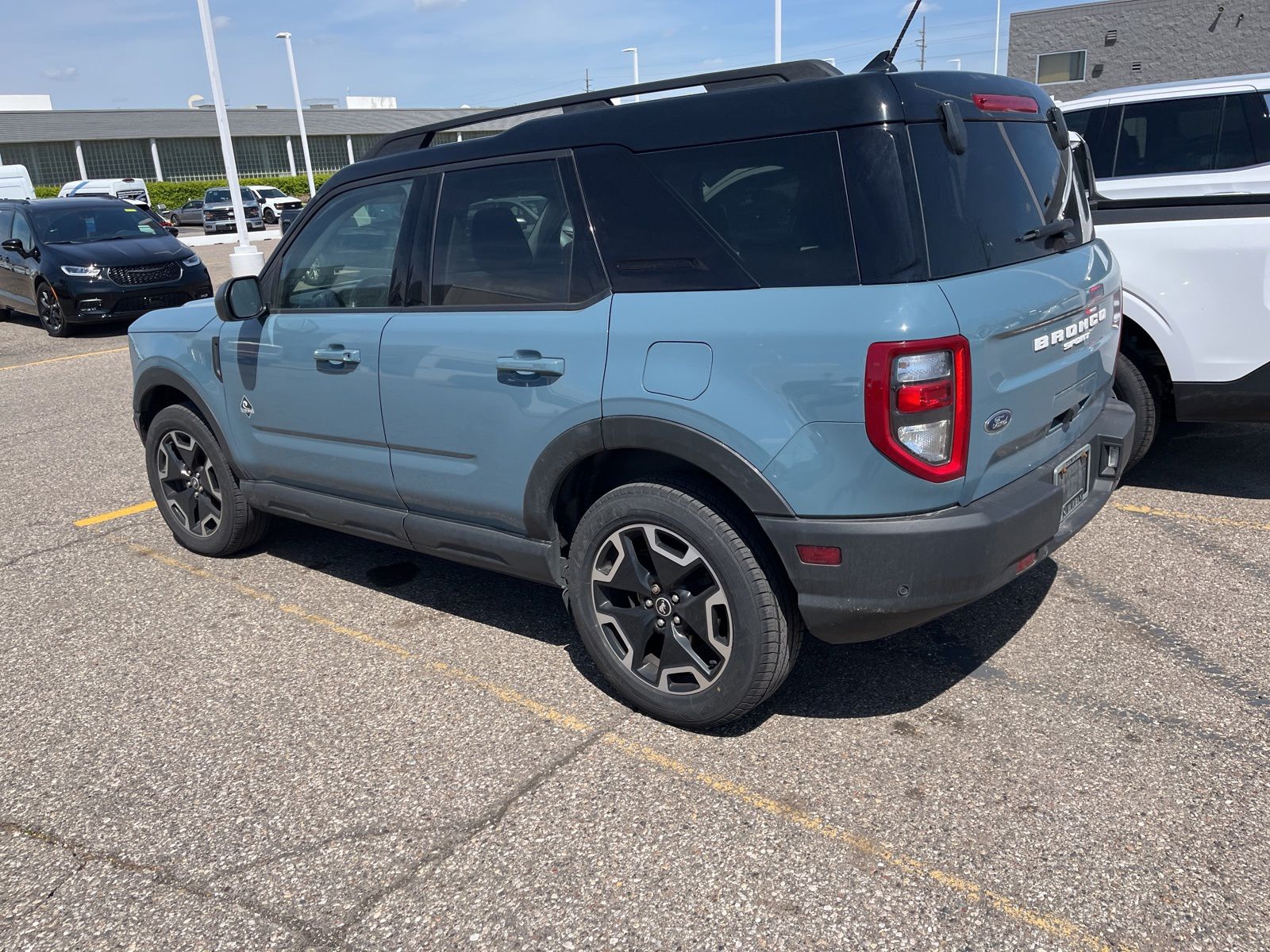 Thumbnail: 2021 Ford Bronco Sport - 9