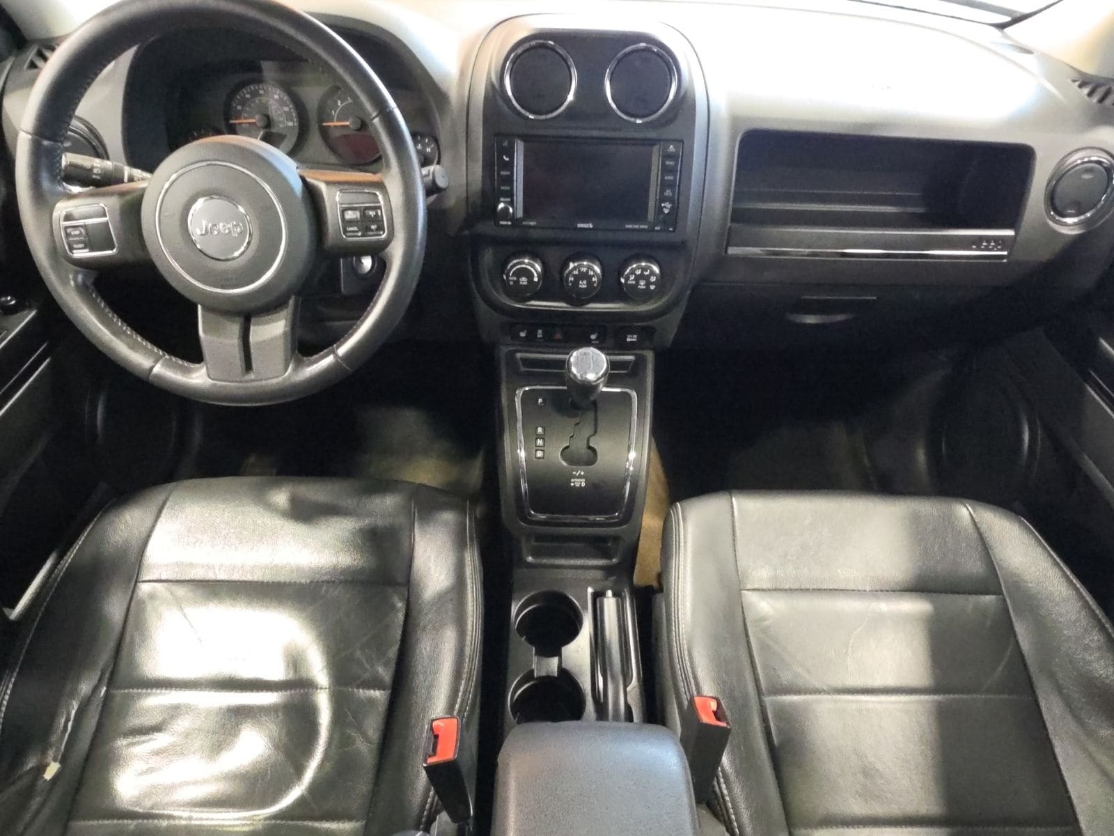 Thumbnail: 2017 Jeep Patriot - 27