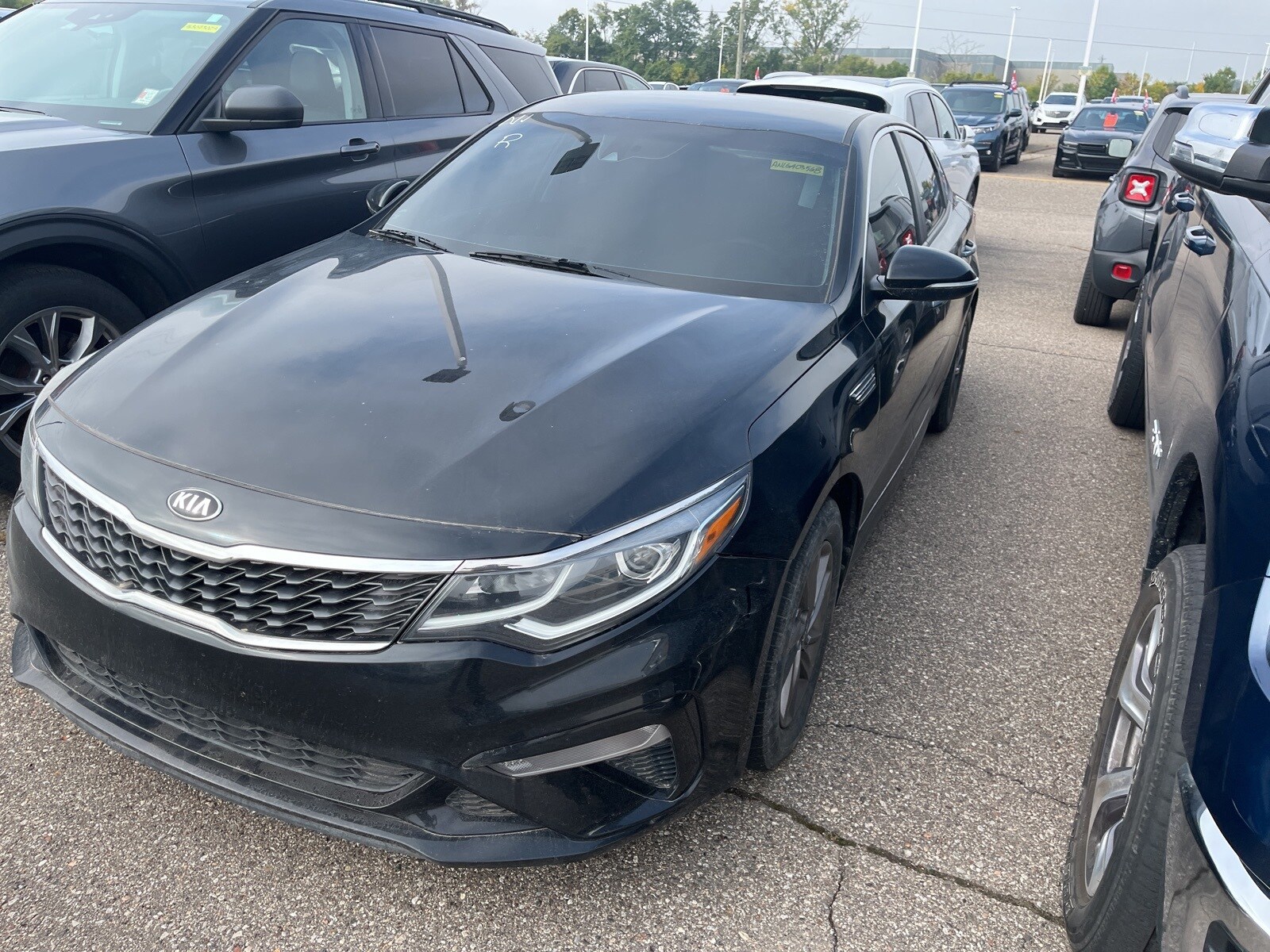 2020 Kia Optima LX photo 2