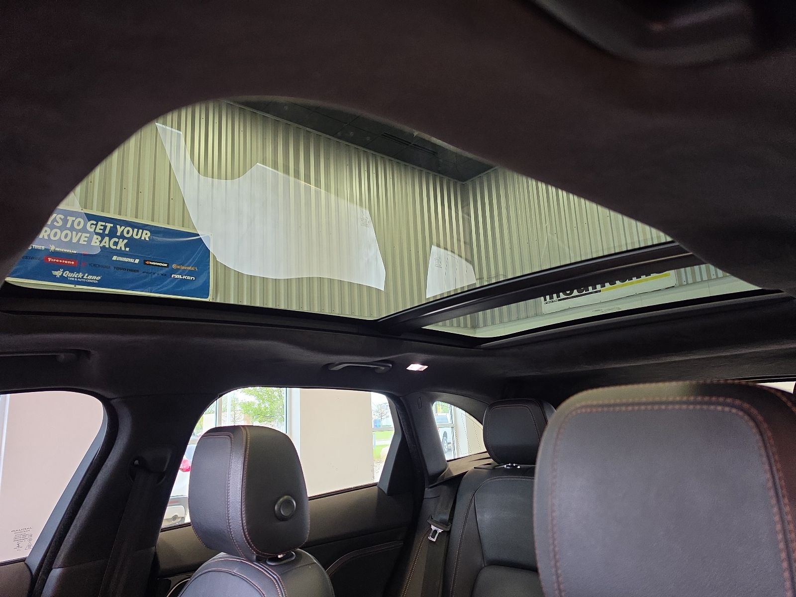 Thumbnail: 2019 Jaguar F-Pace - 19