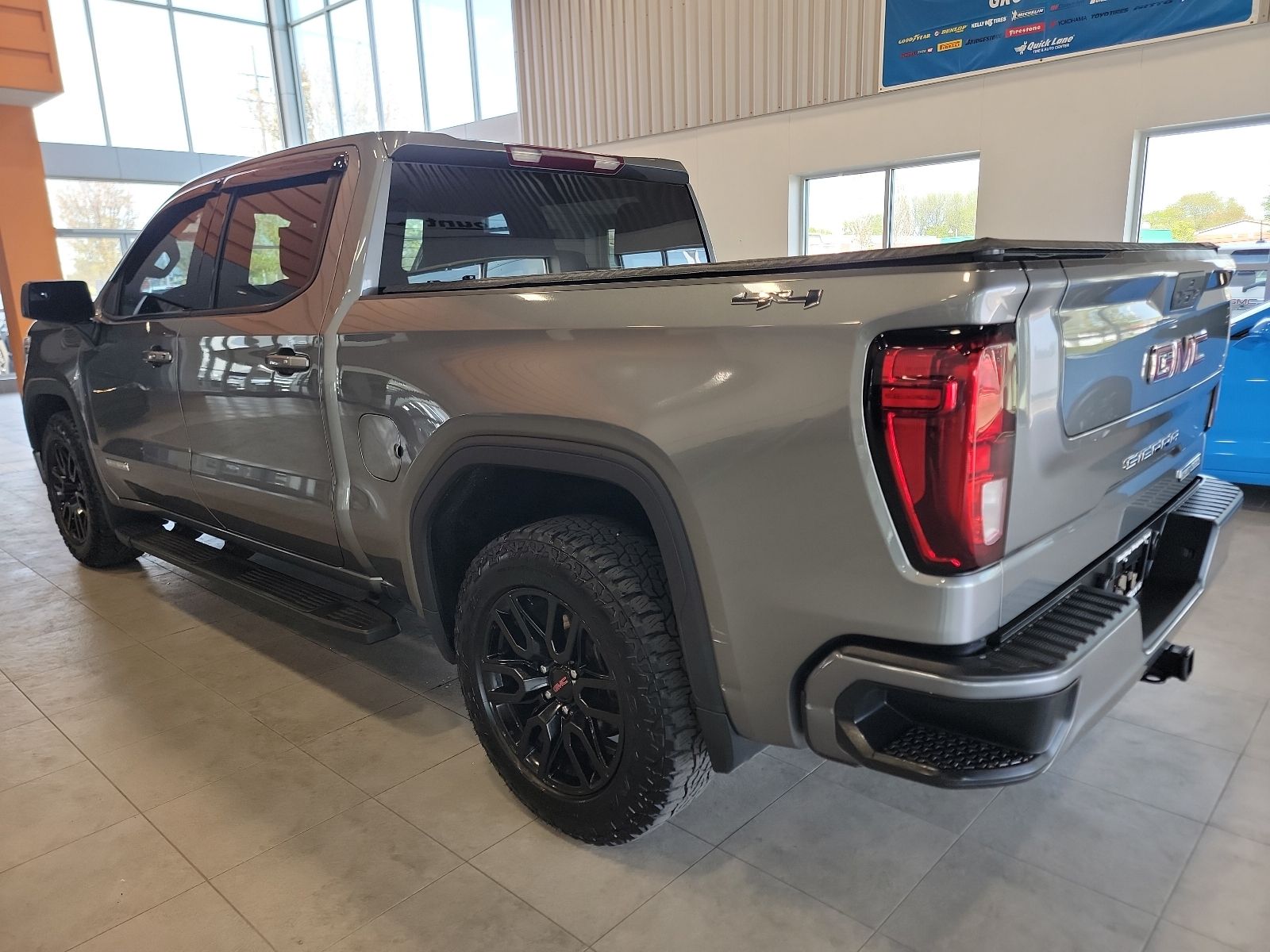 Thumbnail: 2021 GMC Sierra 1500 - 13