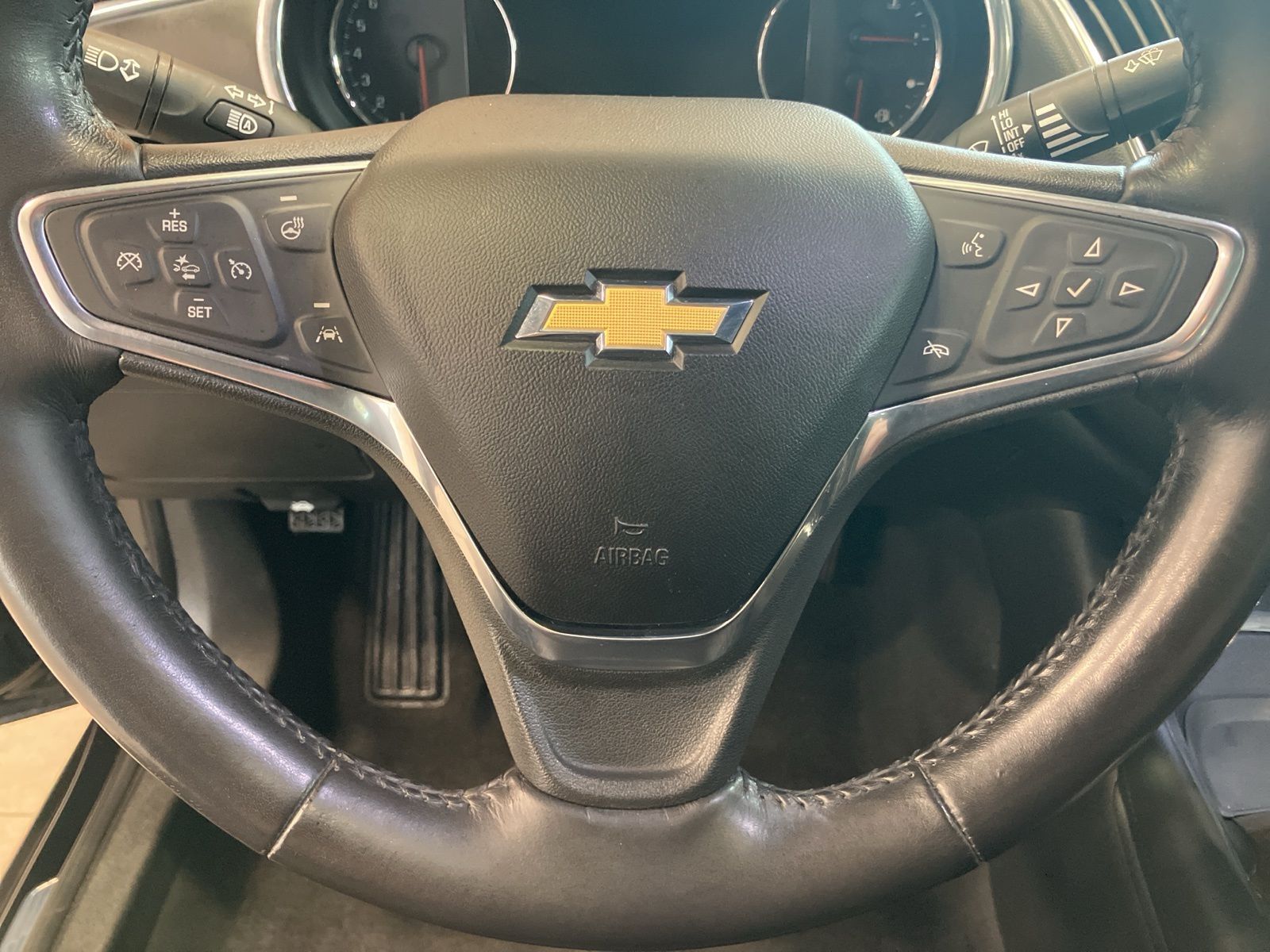 Thumbnail: 2019 Chevrolet Malibu - 18