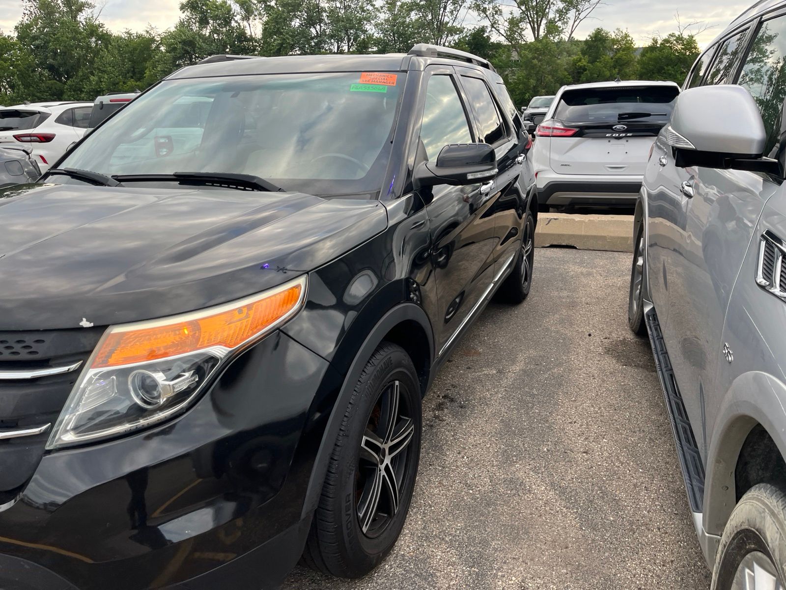 Thumbnail: 2015 Ford Explorer - 6