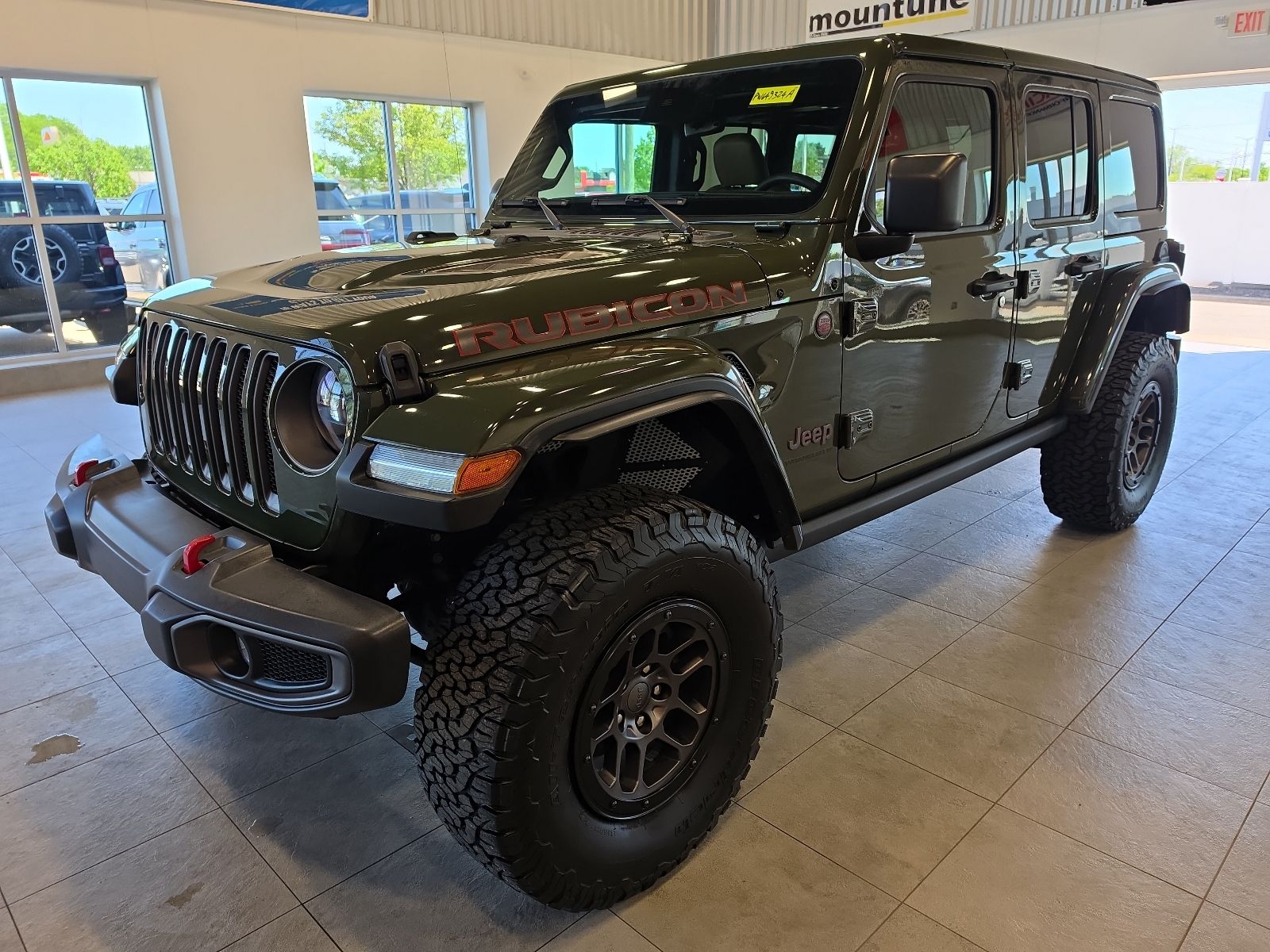2023 Jeep Wrangler Rubicon's photo