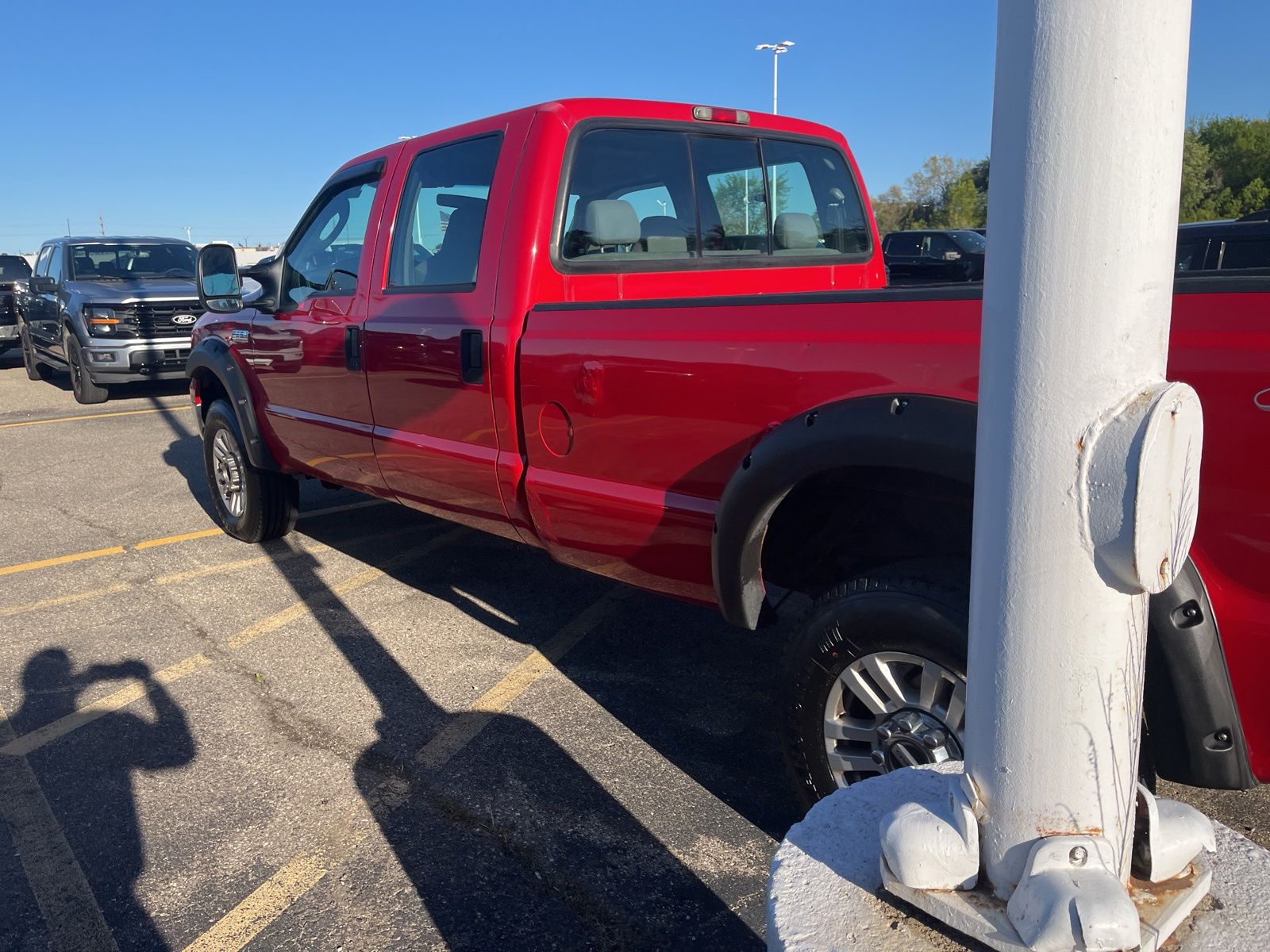 Thumbnail: 2006 Ford F-350 - 10