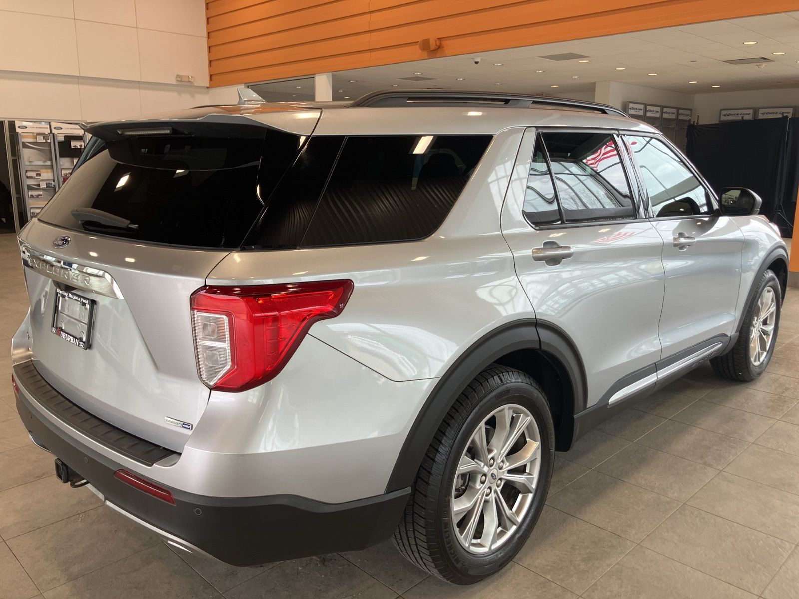 Thumbnail: 2020 Ford Explorer - 5