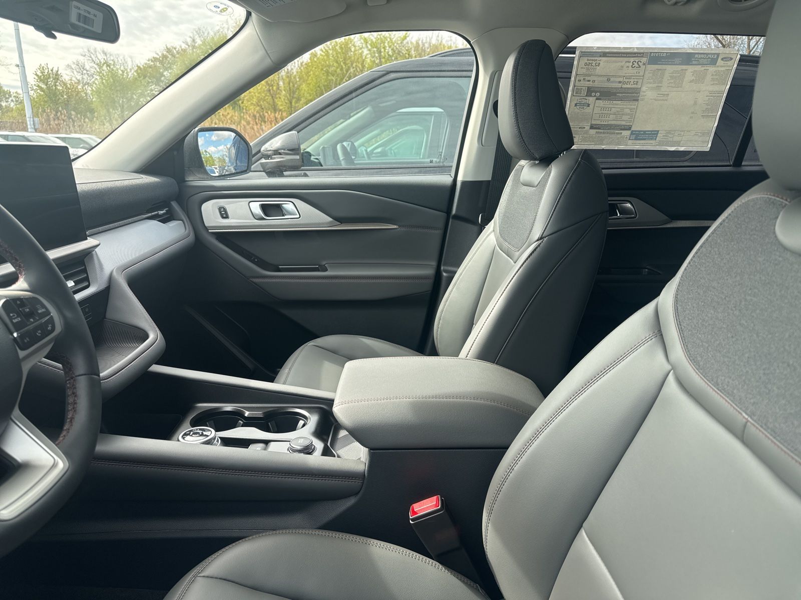 Thumbnail: 2026 Ford Explorer - 29