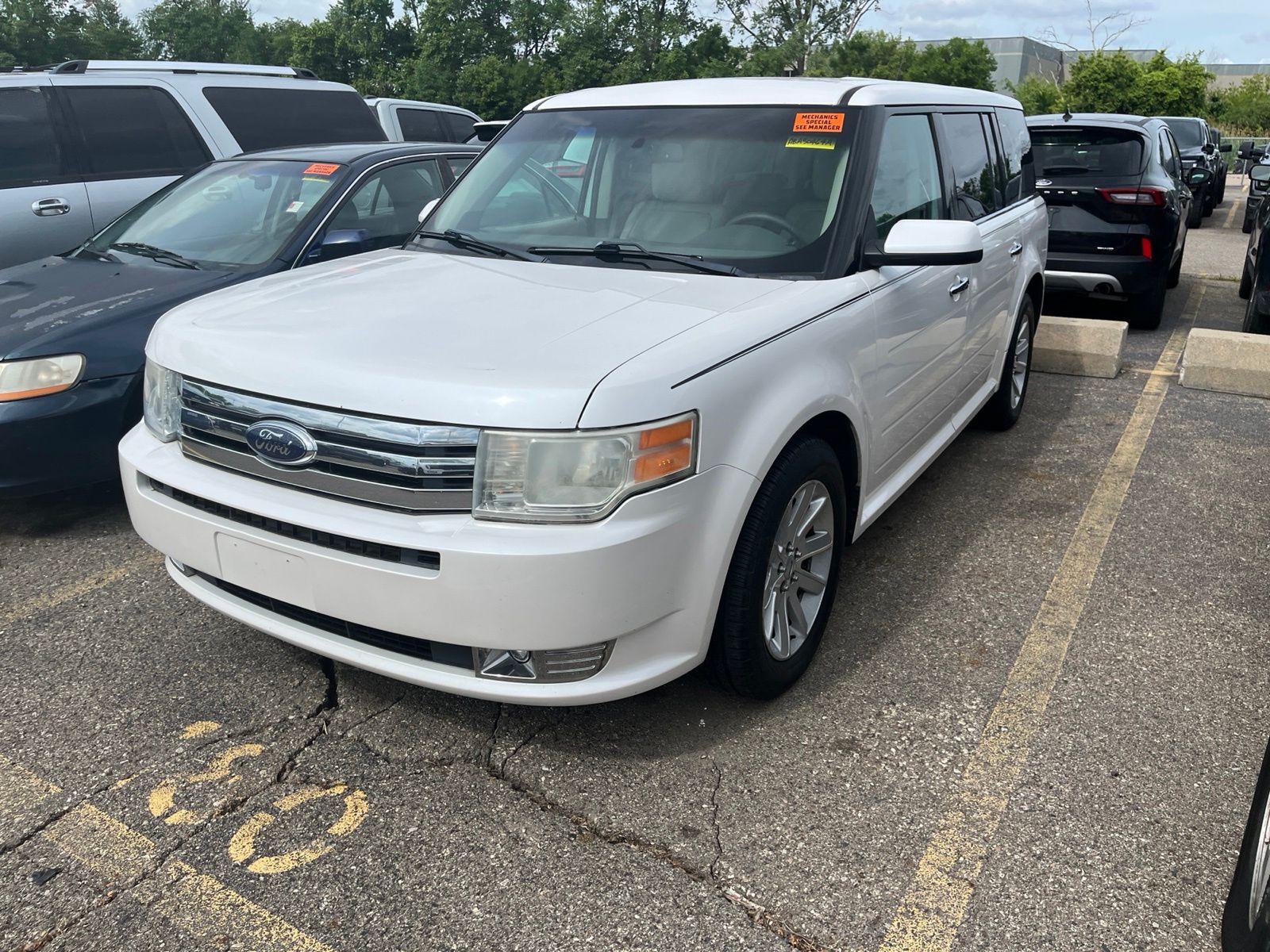 Thumbnail: 2010 Ford Flex - 2