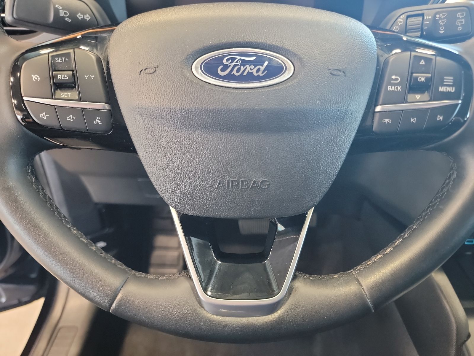 Thumbnail: 2023 Ford Escape - 13