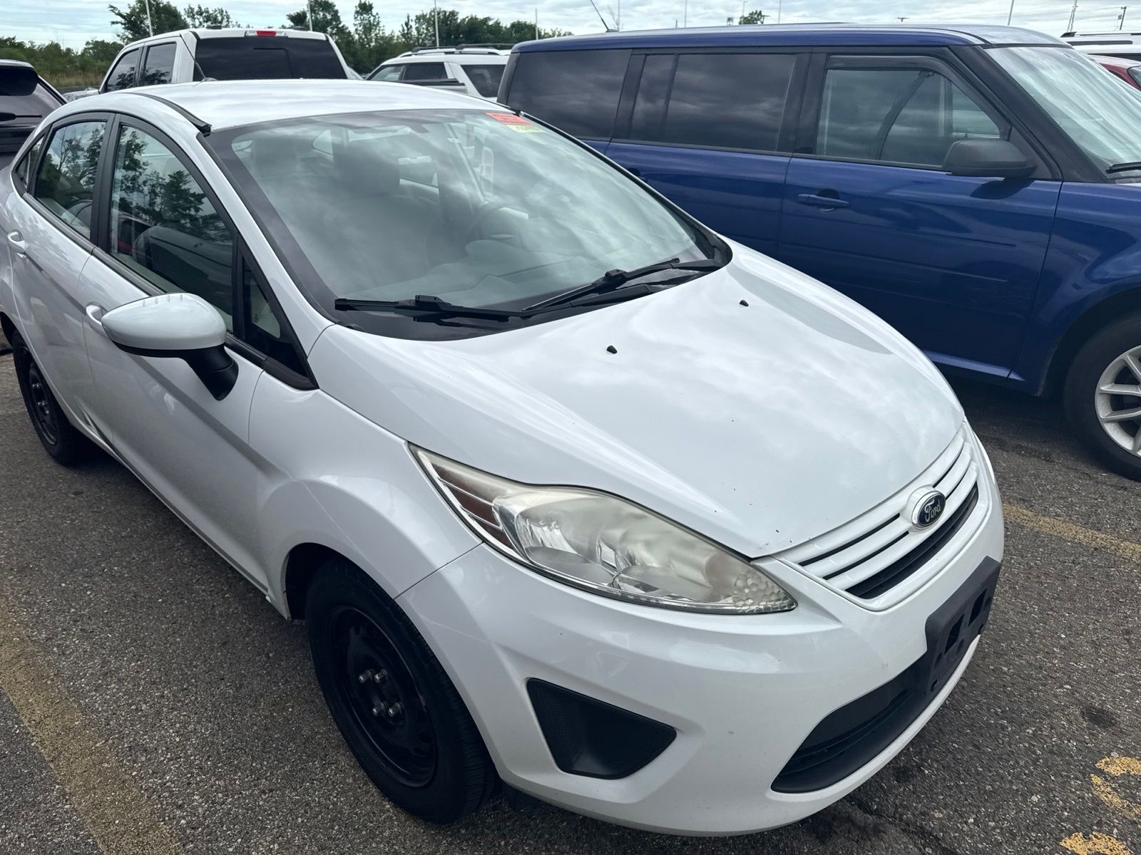 Thumbnail: 2013 Ford Fiesta - 28