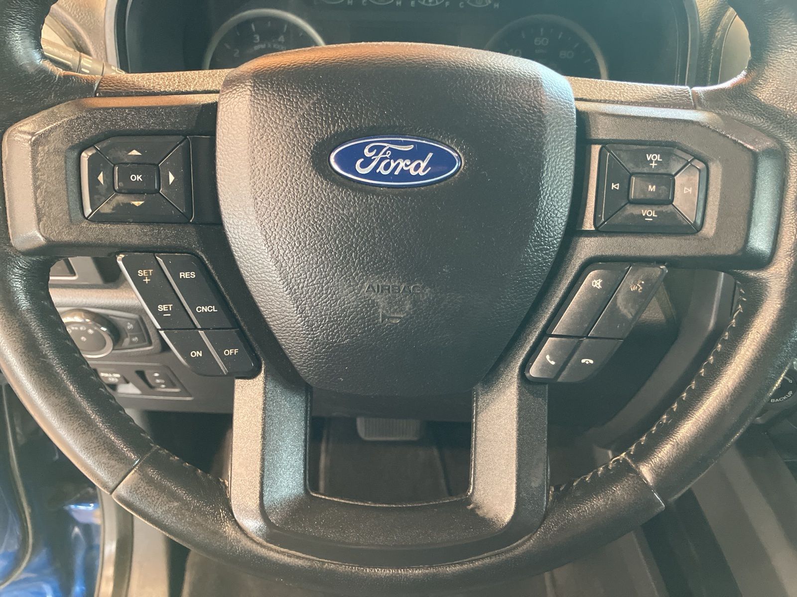 Thumbnail: 2018 Ford F-150 - 16