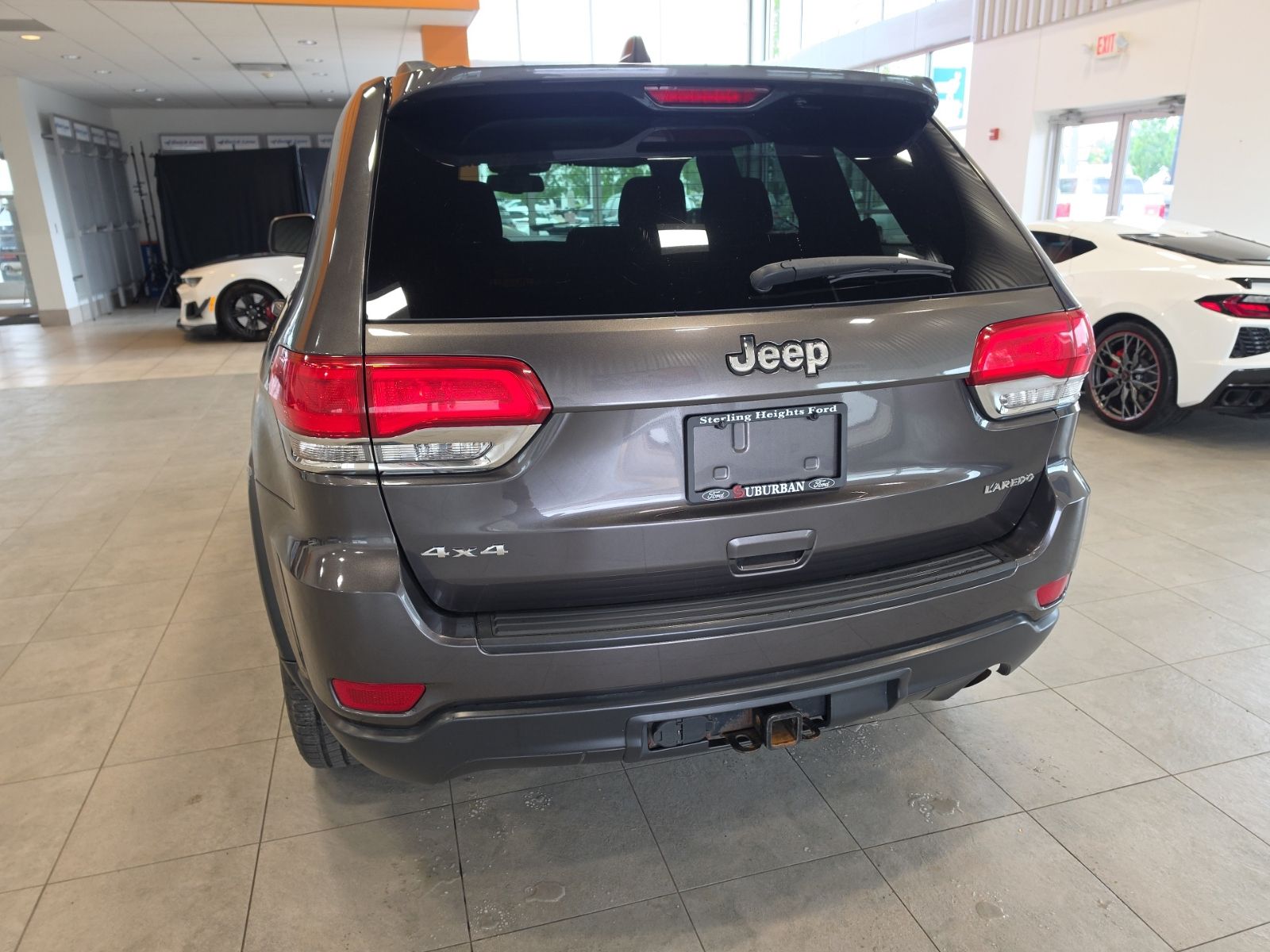 Thumbnail: 2014 Jeep Grand Cherokee - 10