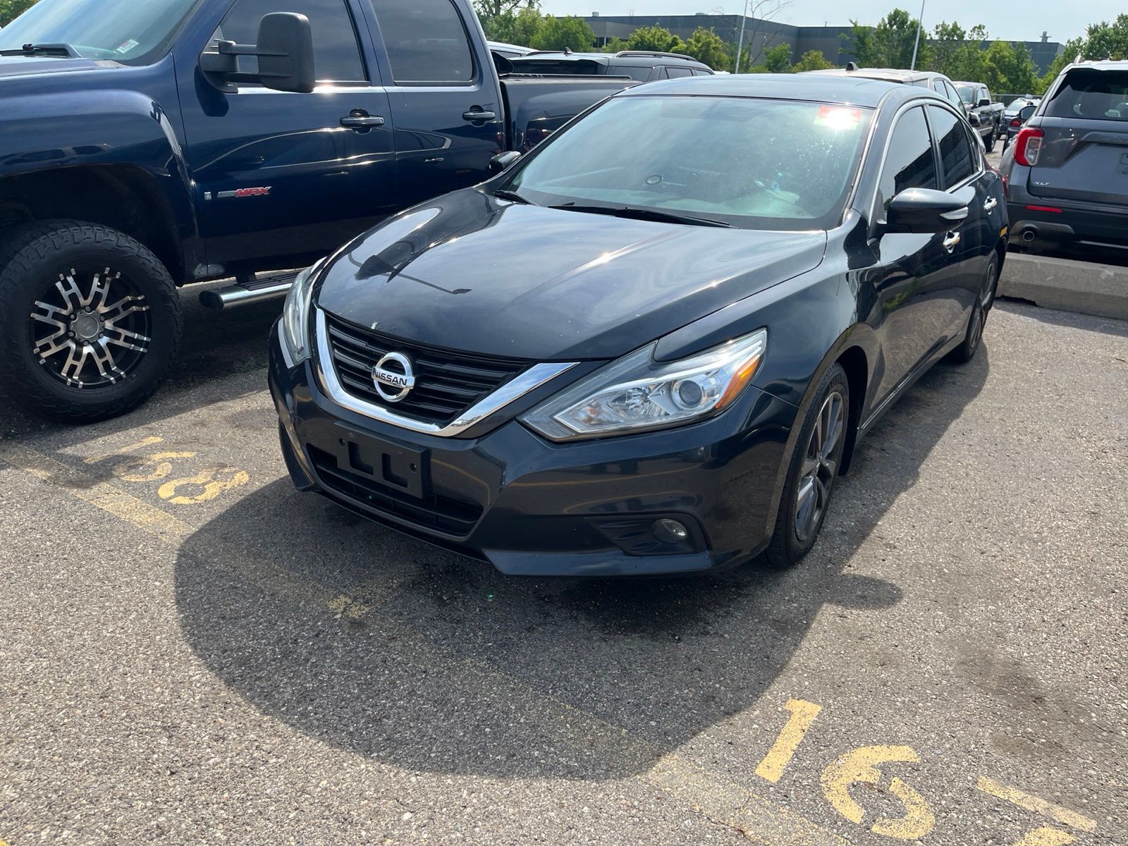 Thumbnail: 2017 Nissan Altima - 3