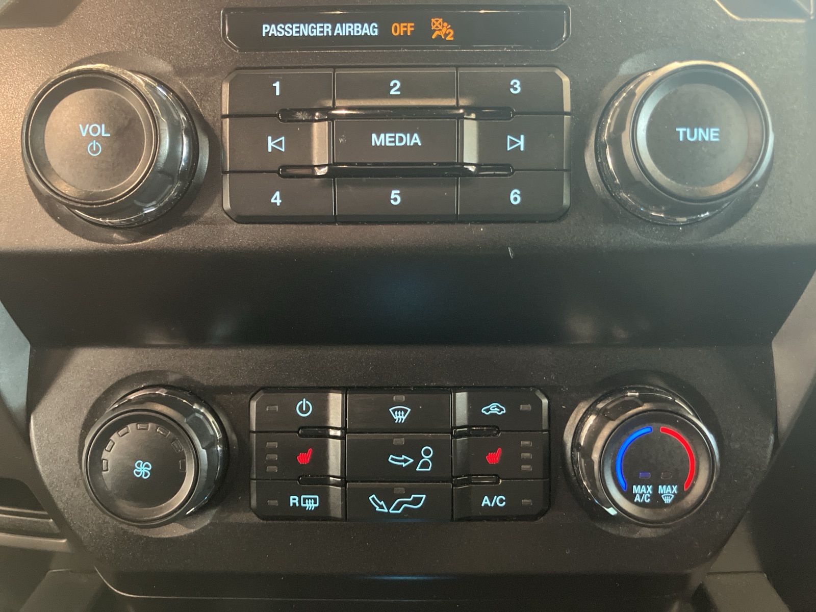 Thumbnail: 2019 Ford F-150 - 20