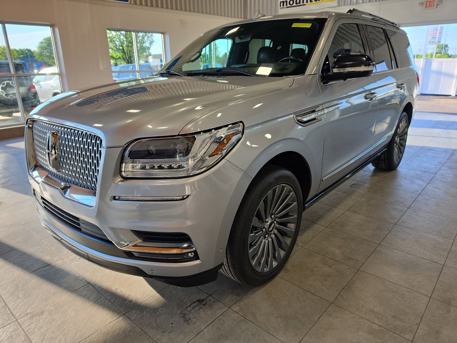 2020 Lincoln Navigator Reserve -
                  Sterling Heights, MI