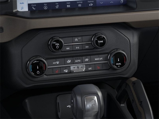 Thumbnail: 2024 Ford Bronco - 16