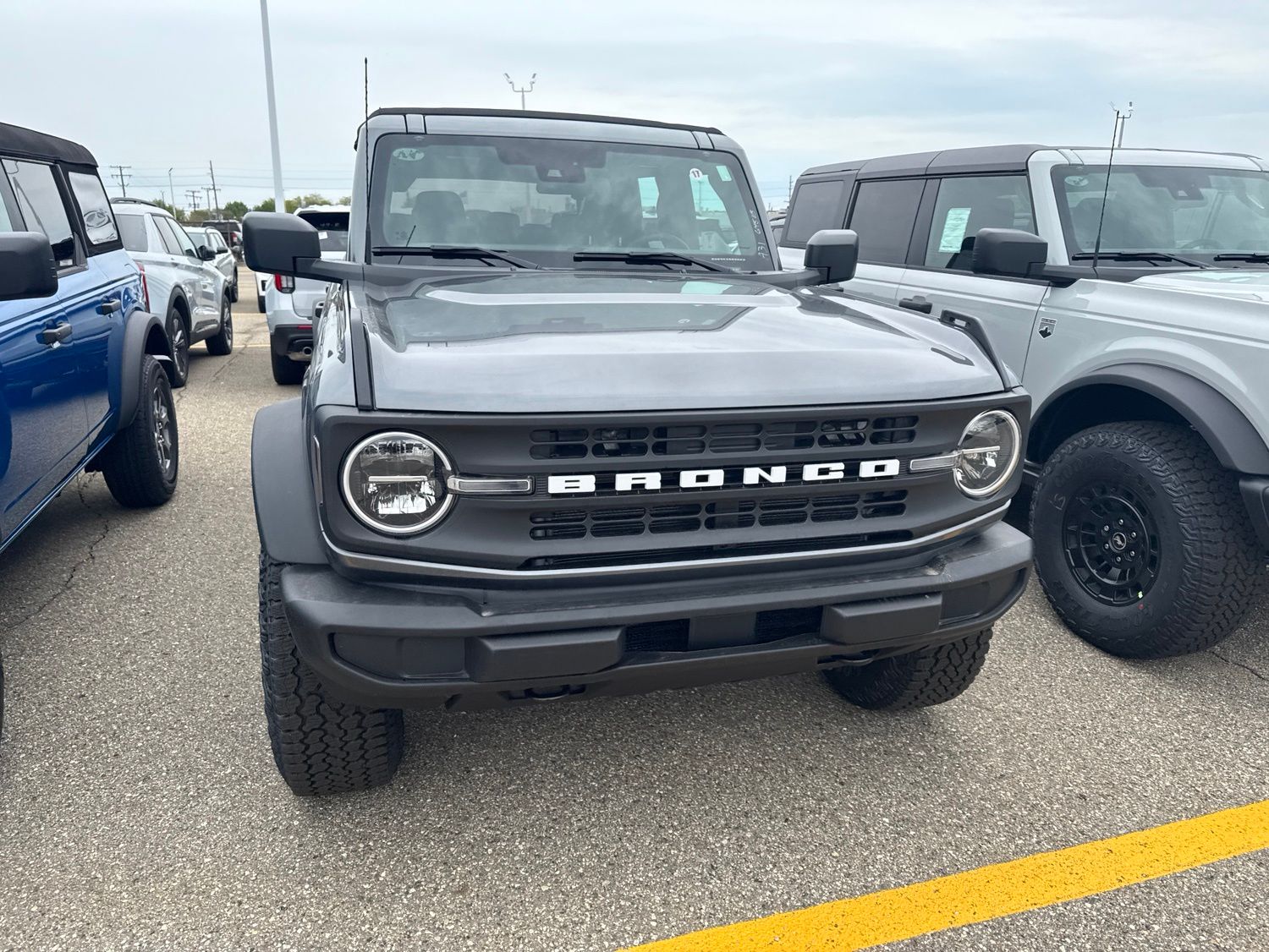 Thumbnail: 2026 Ford Bronco - 5