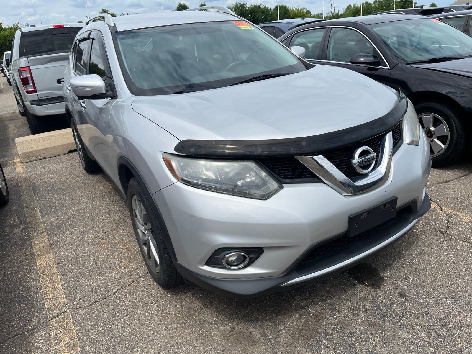 Thumbnail: 2015 Nissan Rogue - 21