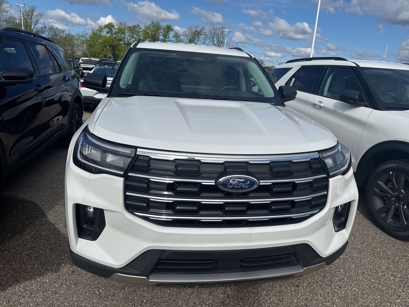 Thumbnail: 2026 Ford Explorer - 4