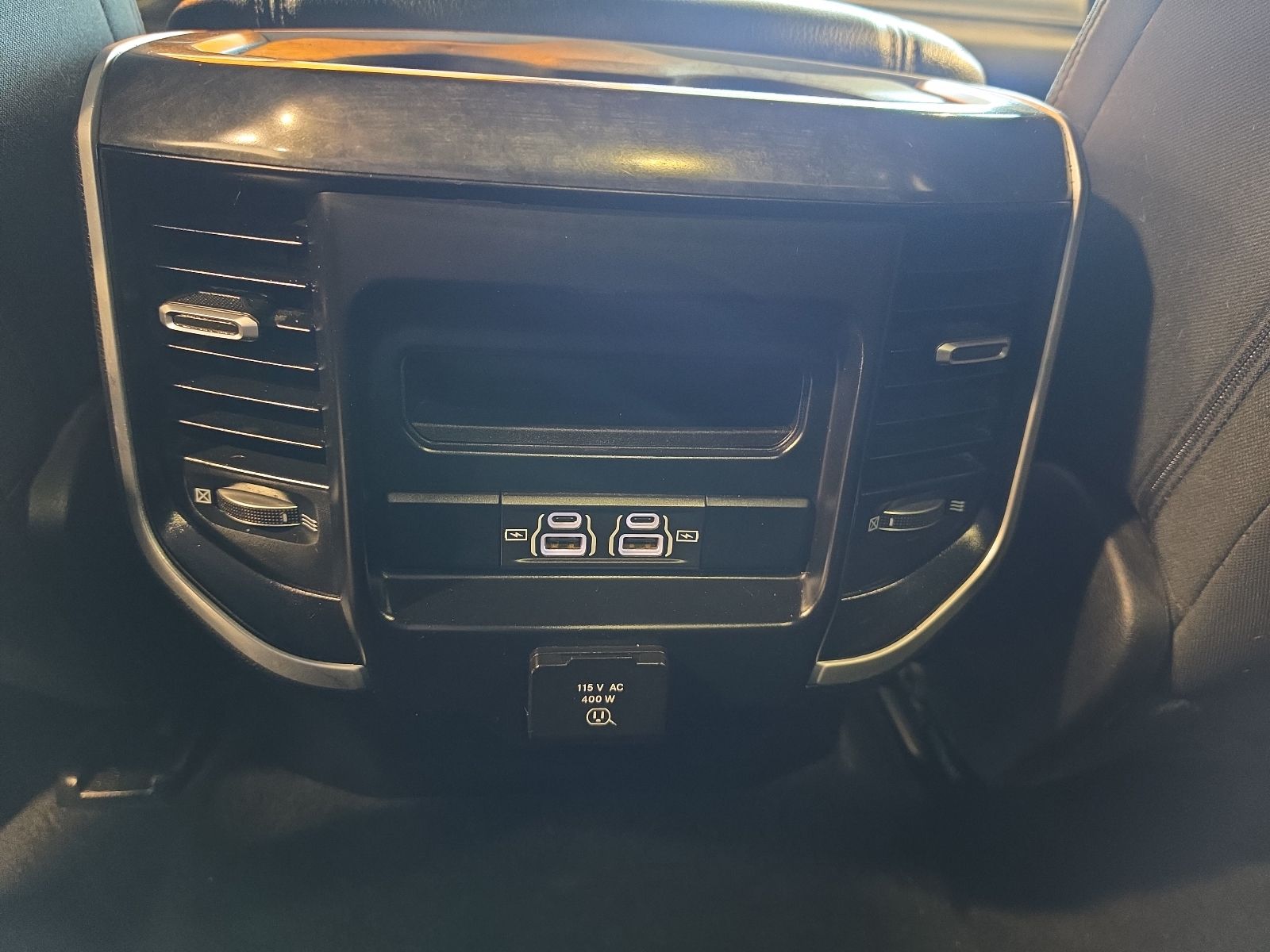 Thumbnail: 2021 RAM 1500 - 32