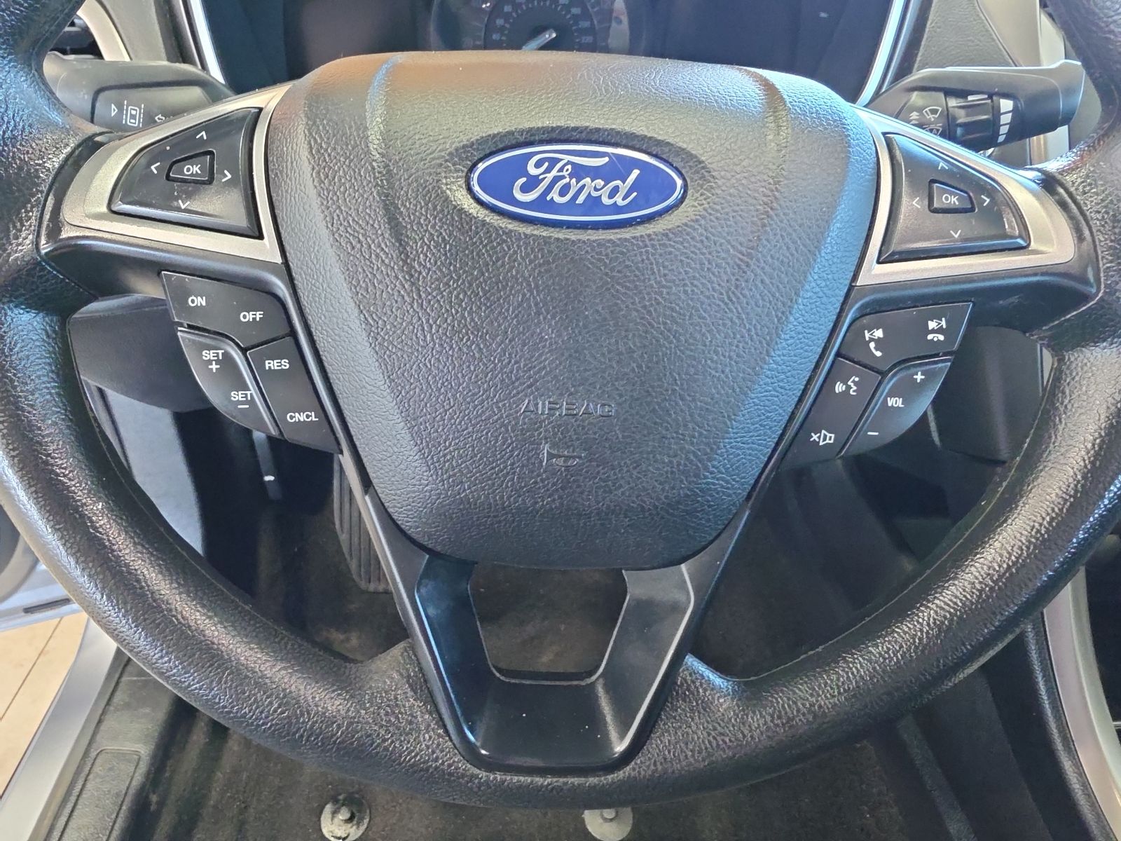 Thumbnail: 2020 Ford Fusion - 18