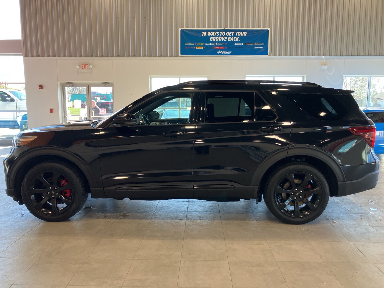 Thumbnail: 2020 Ford Explorer - 8