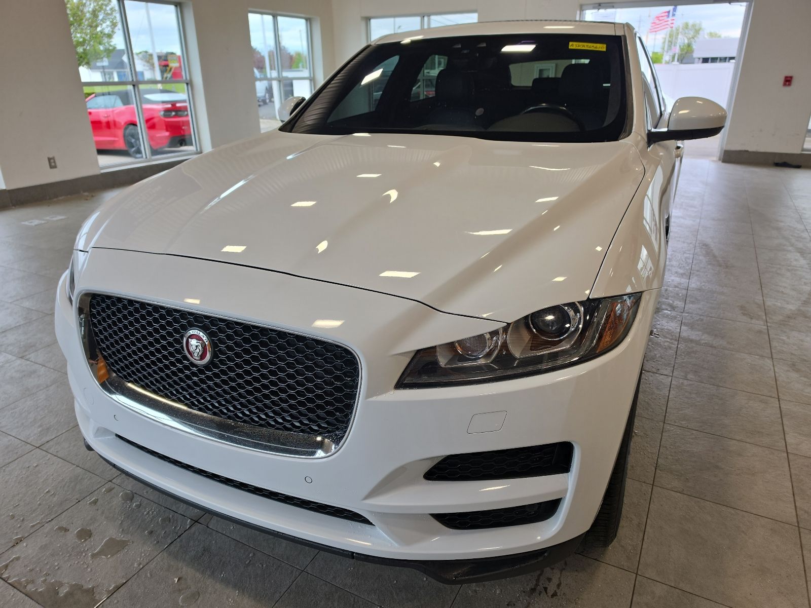 Thumbnail: 2019 Jaguar F-Pace - 2