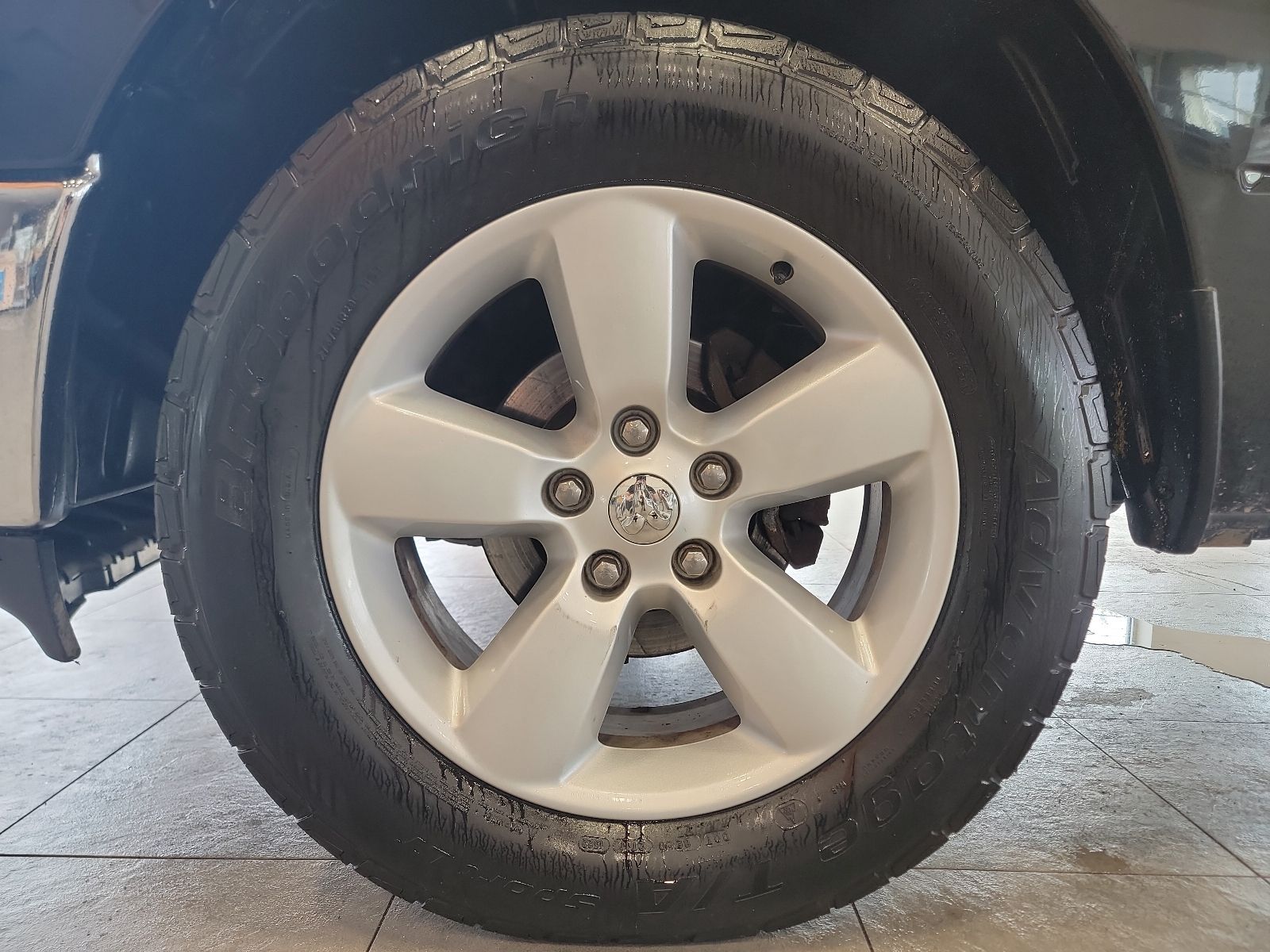 Thumbnail: 2019 RAM 1500 Classic - 15