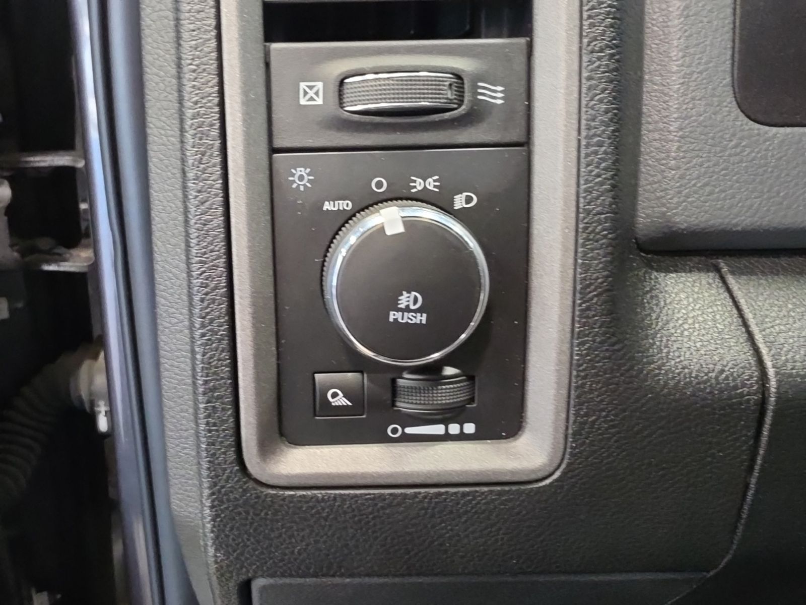 Thumbnail: 2018 RAM 1500 - 17
