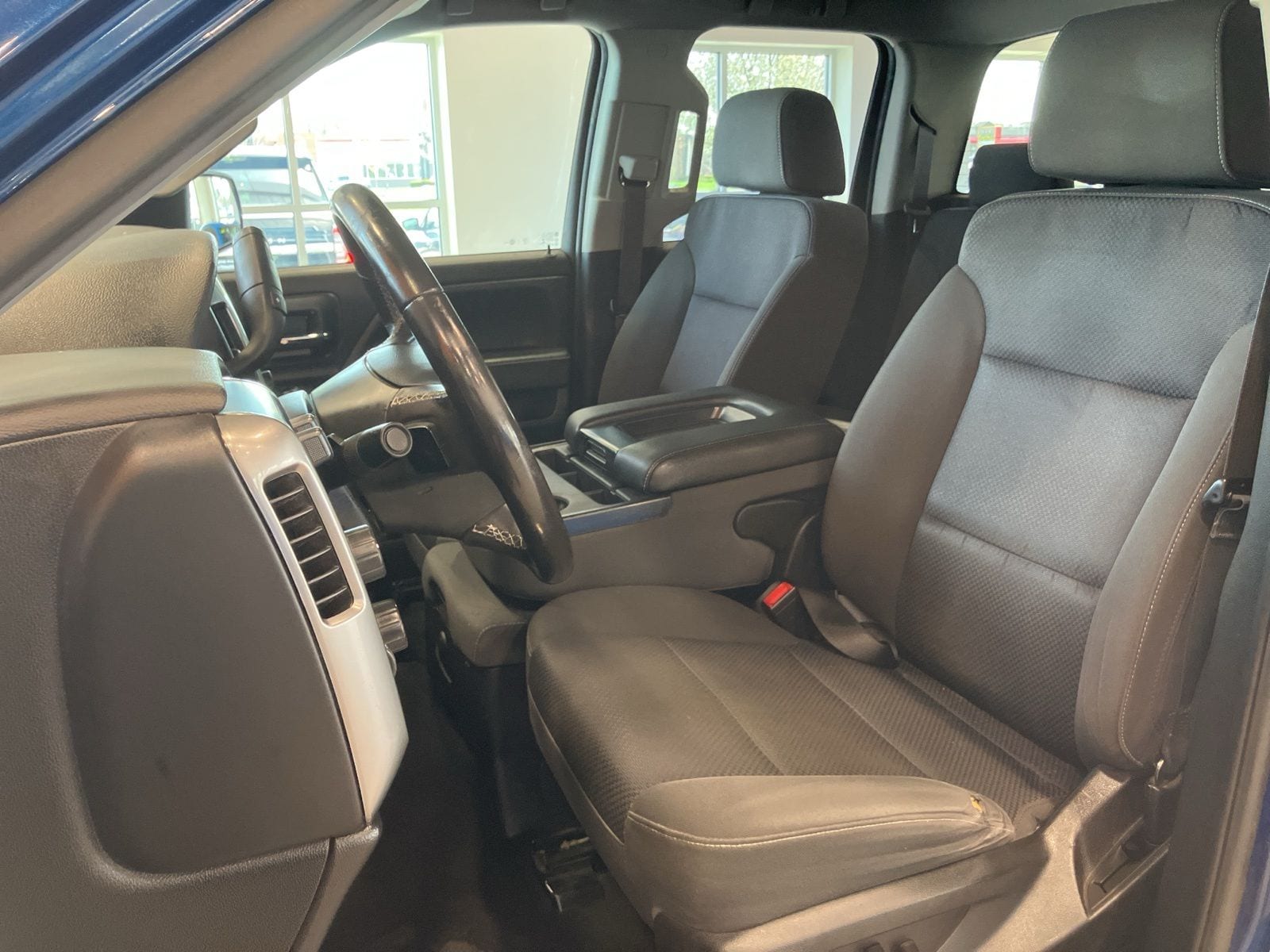Thumbnail: 2018 Chevrolet Silverado 1500 - 10