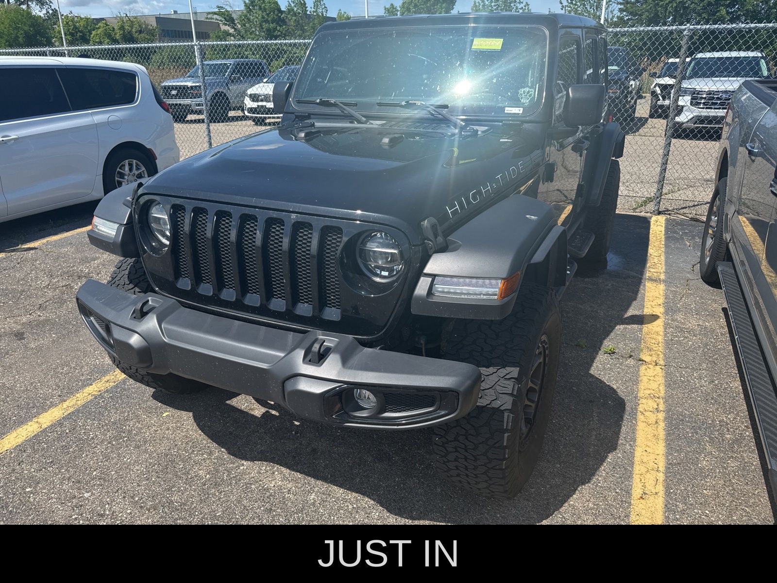 2022 Jeep Wrangler High Tide's photo