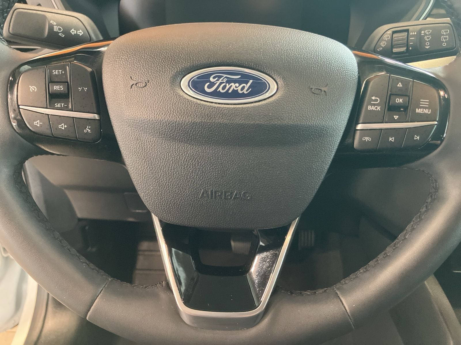 Thumbnail: 2023 Ford Escape - 13