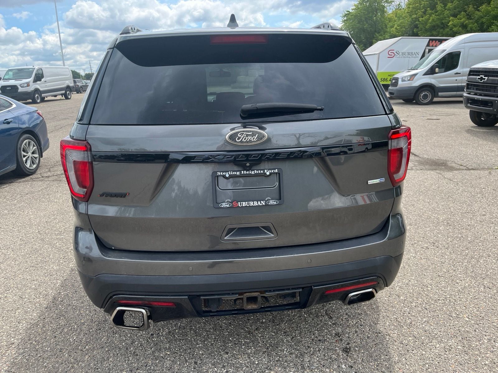 Thumbnail: 2017 Ford Explorer - 15