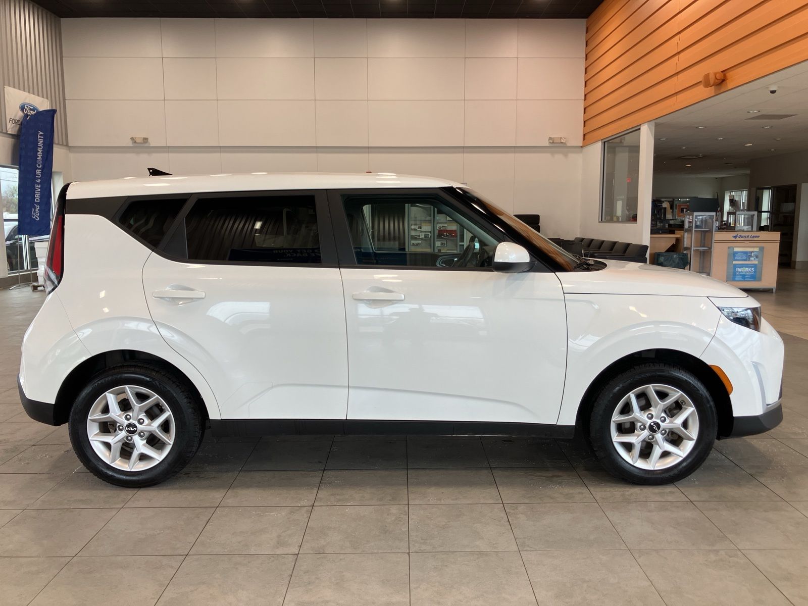 Thumbnail: 2024 Kia Soul - 4