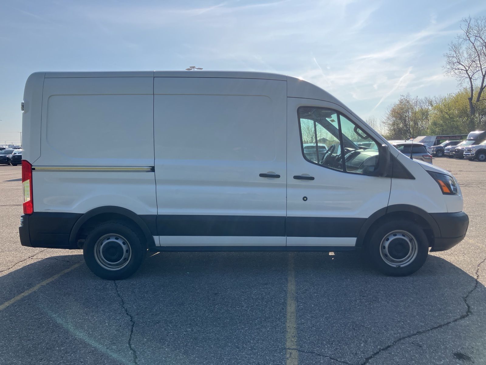 Thumbnail: 2017 Ford Transit Series - 4
