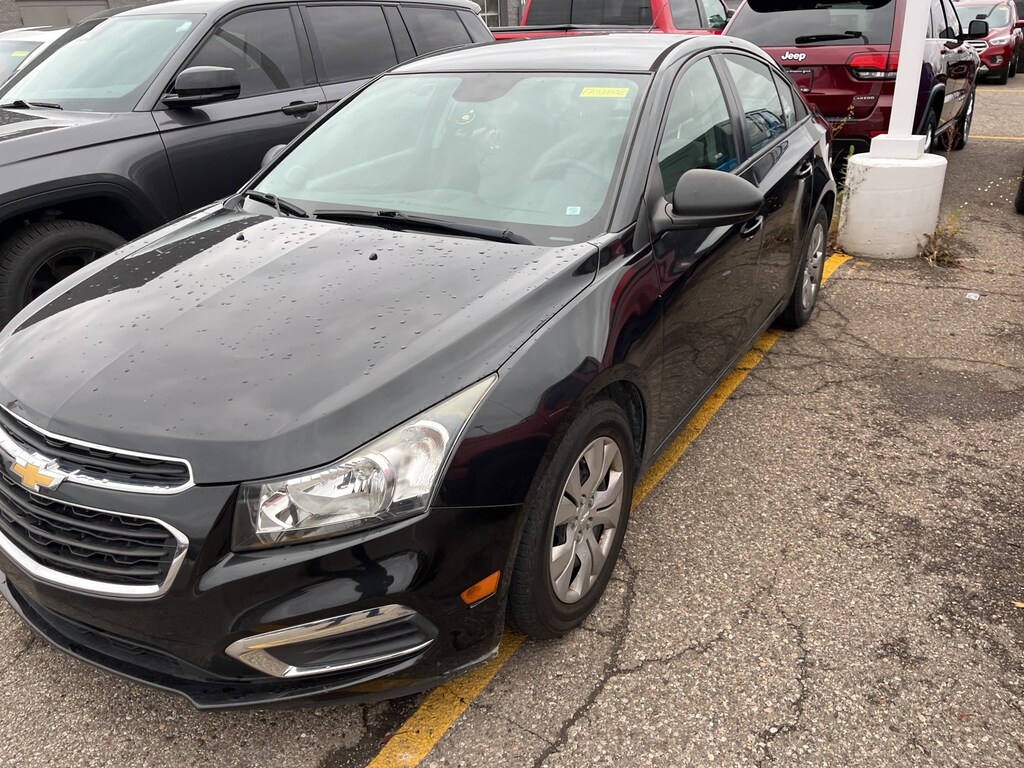 Used 2015 Chevrolet Cruze LS Sedan