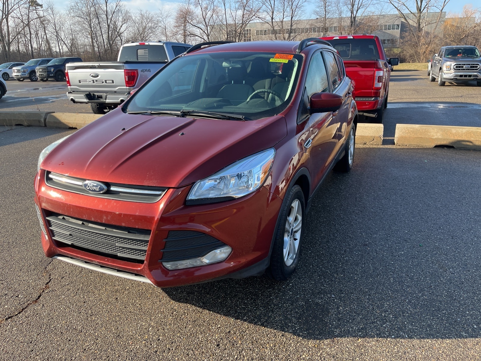 Used 2015 Ford Escape SE with VIN 1FMCU9GX9FUB83517 for sale in Sterling Heights, MI